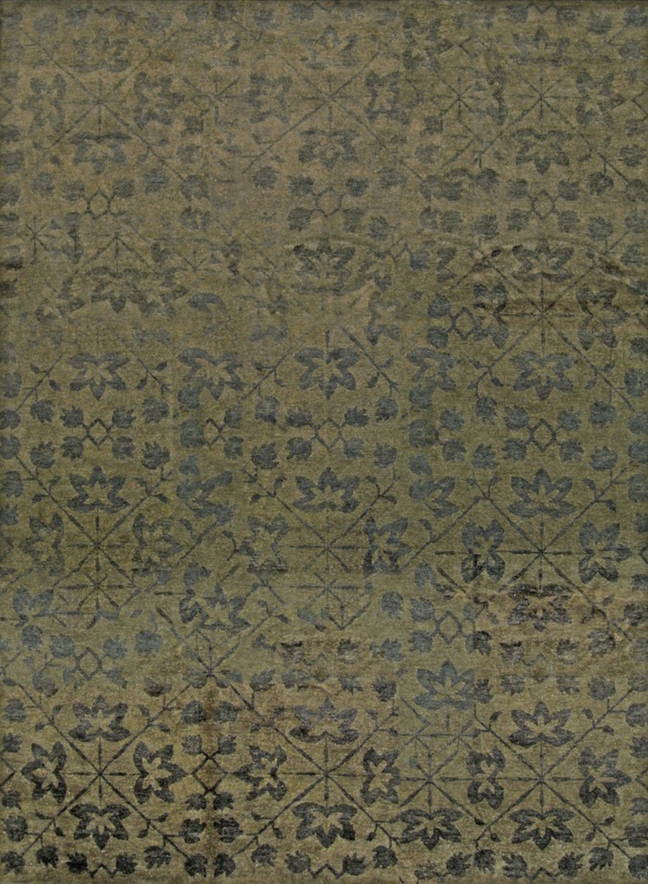 Isolated view of Unique Cozy Green Hand Knotted Wool Rug, showcasing its design.
