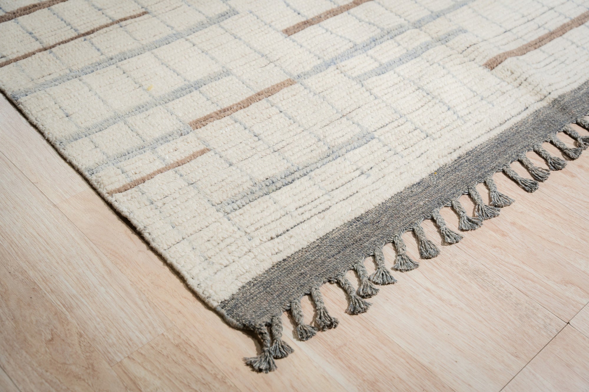 Marrakech Beige Desert Veil Hand-Knotted Rug