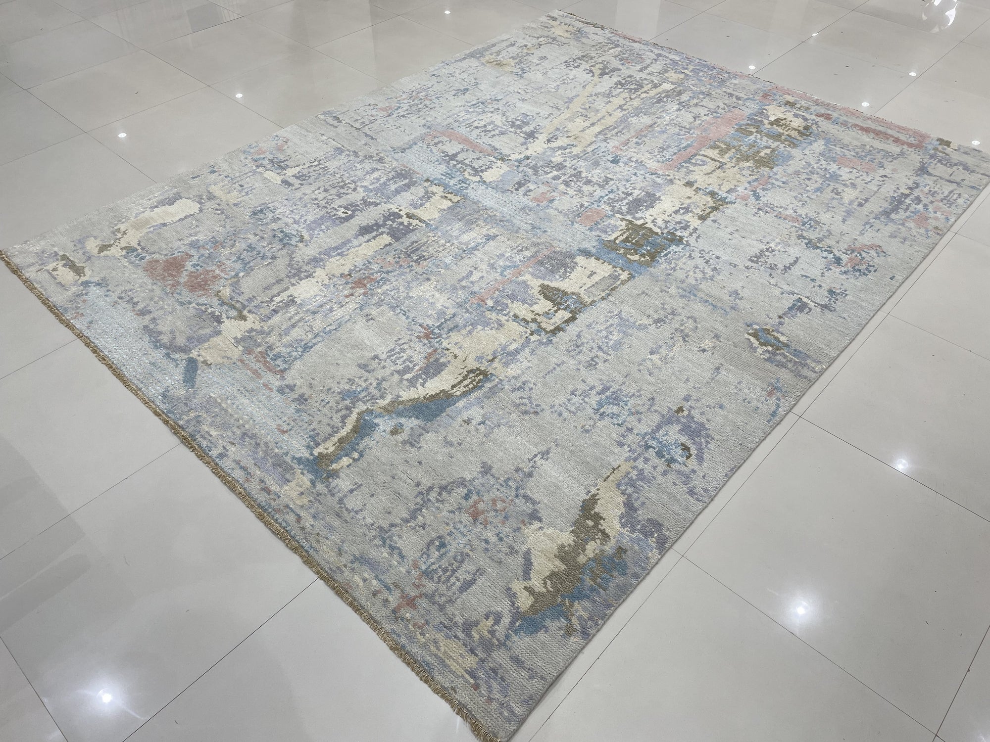 Twilight Mirage Rug Gray Hand Knotted Wool Rug