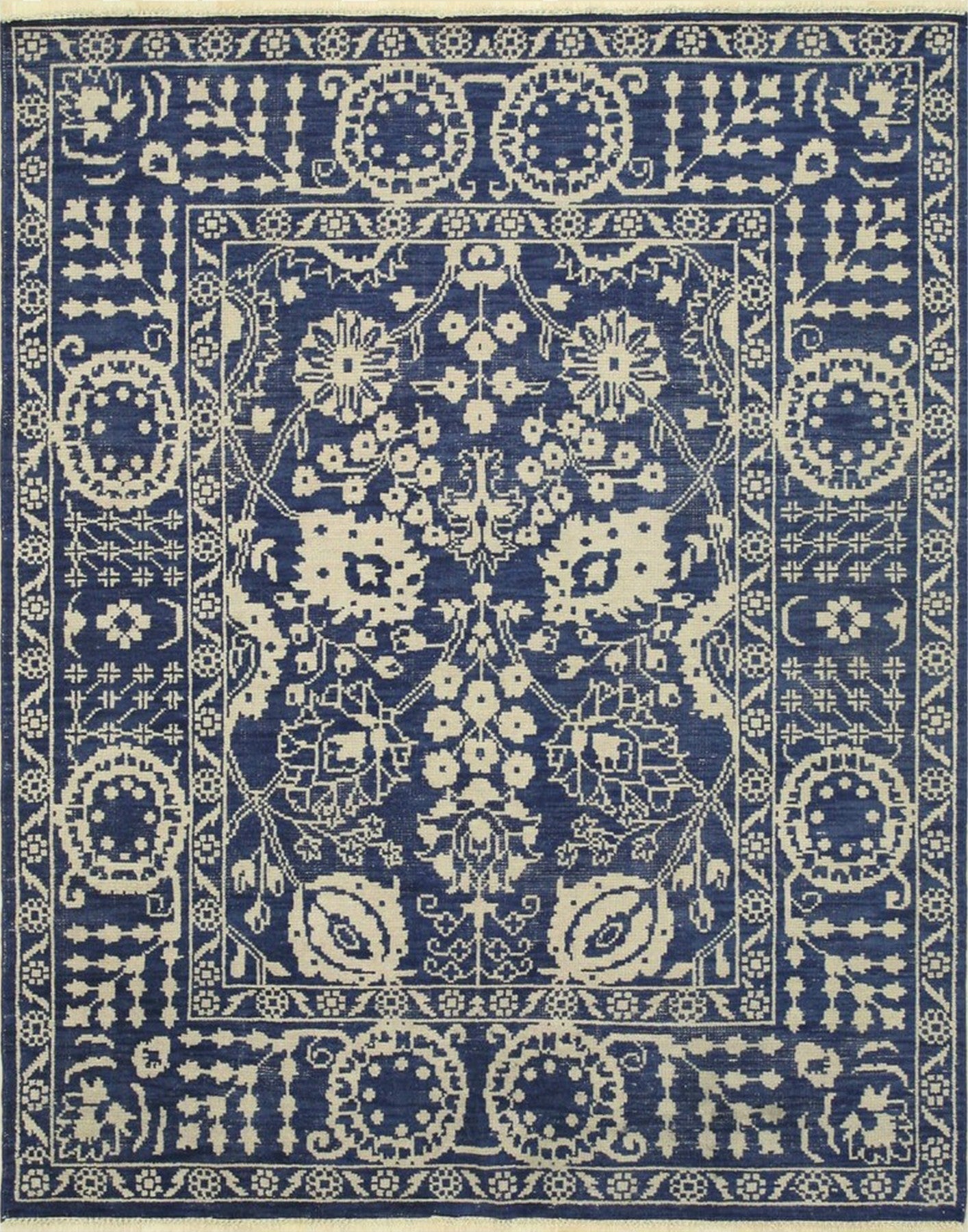 Hand knotted wool rug - Persian vs modern rug styles