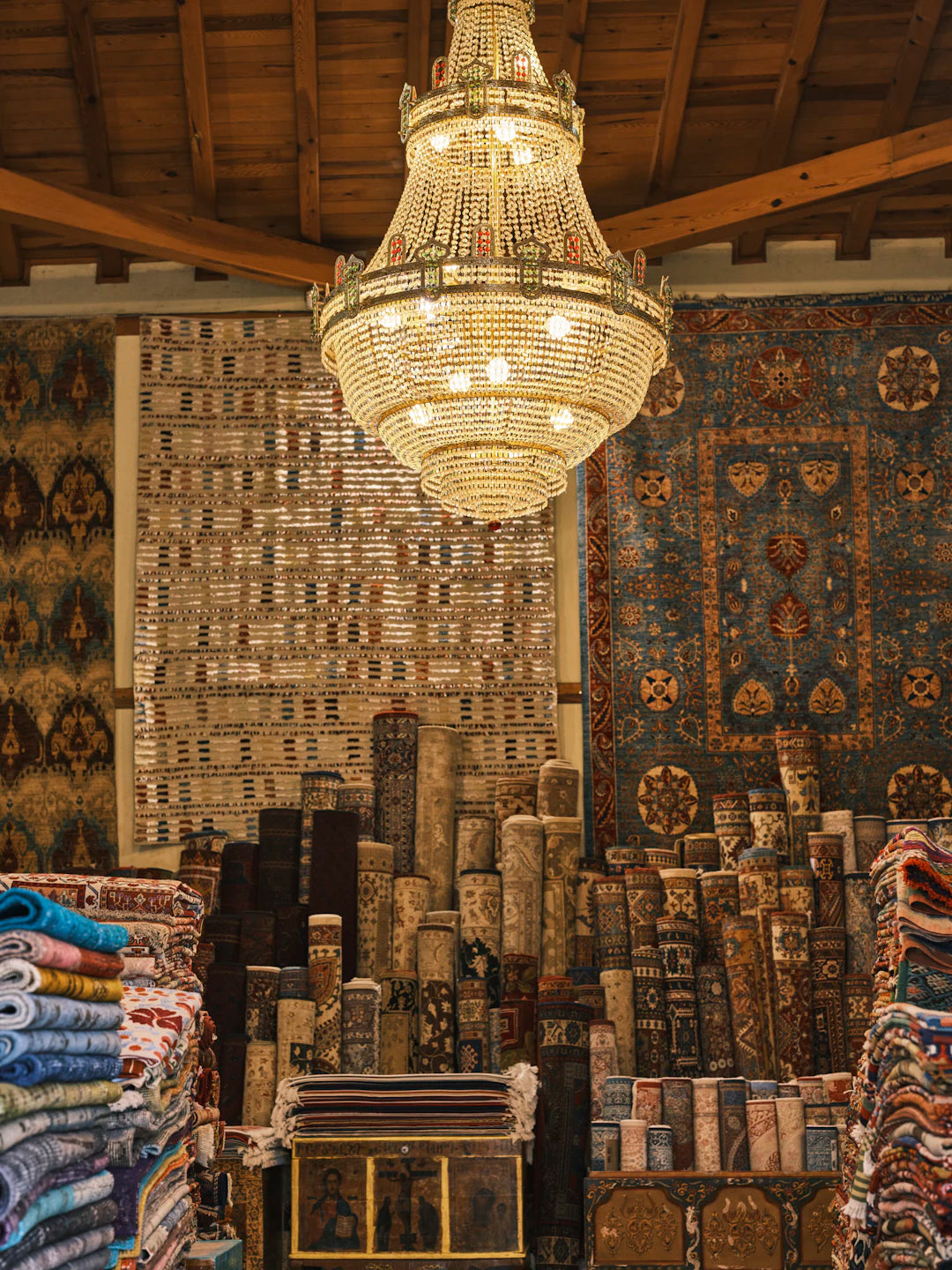 The Timeless Craftsmanship of Handmade Rugs A Journey Through History