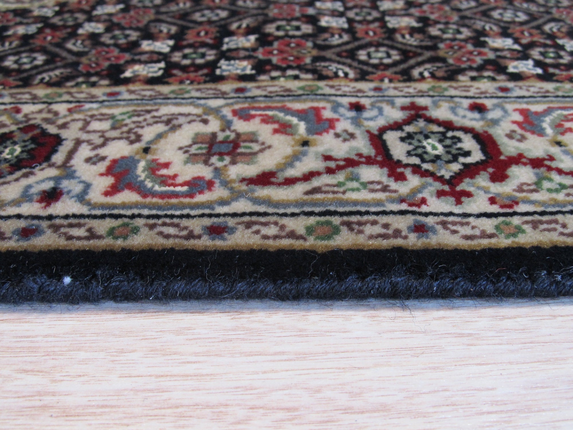 Middle-Eastern Elegance Black Wool Rug