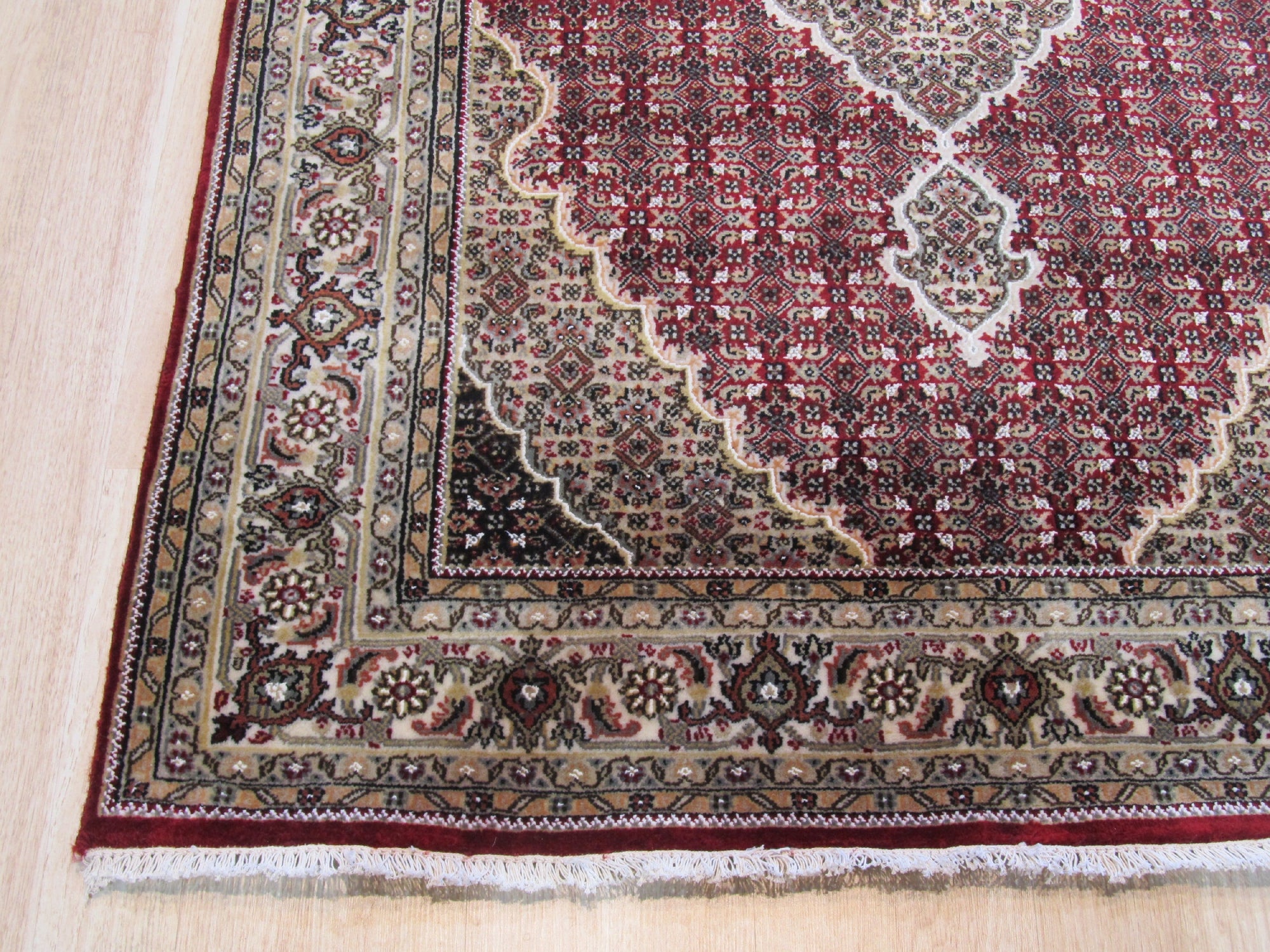 Scarlet Elegance Rug