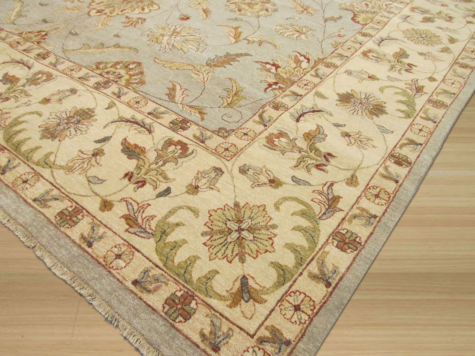 Aria Hand-Knotted Wool Oriental Rug