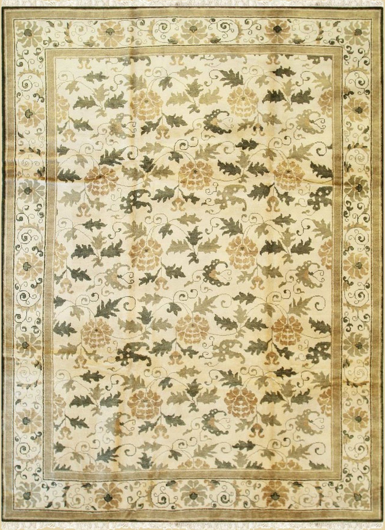 Isolated view of Charming Vibrant Beige Hand Knotted Wool Rug, showcasing its design.