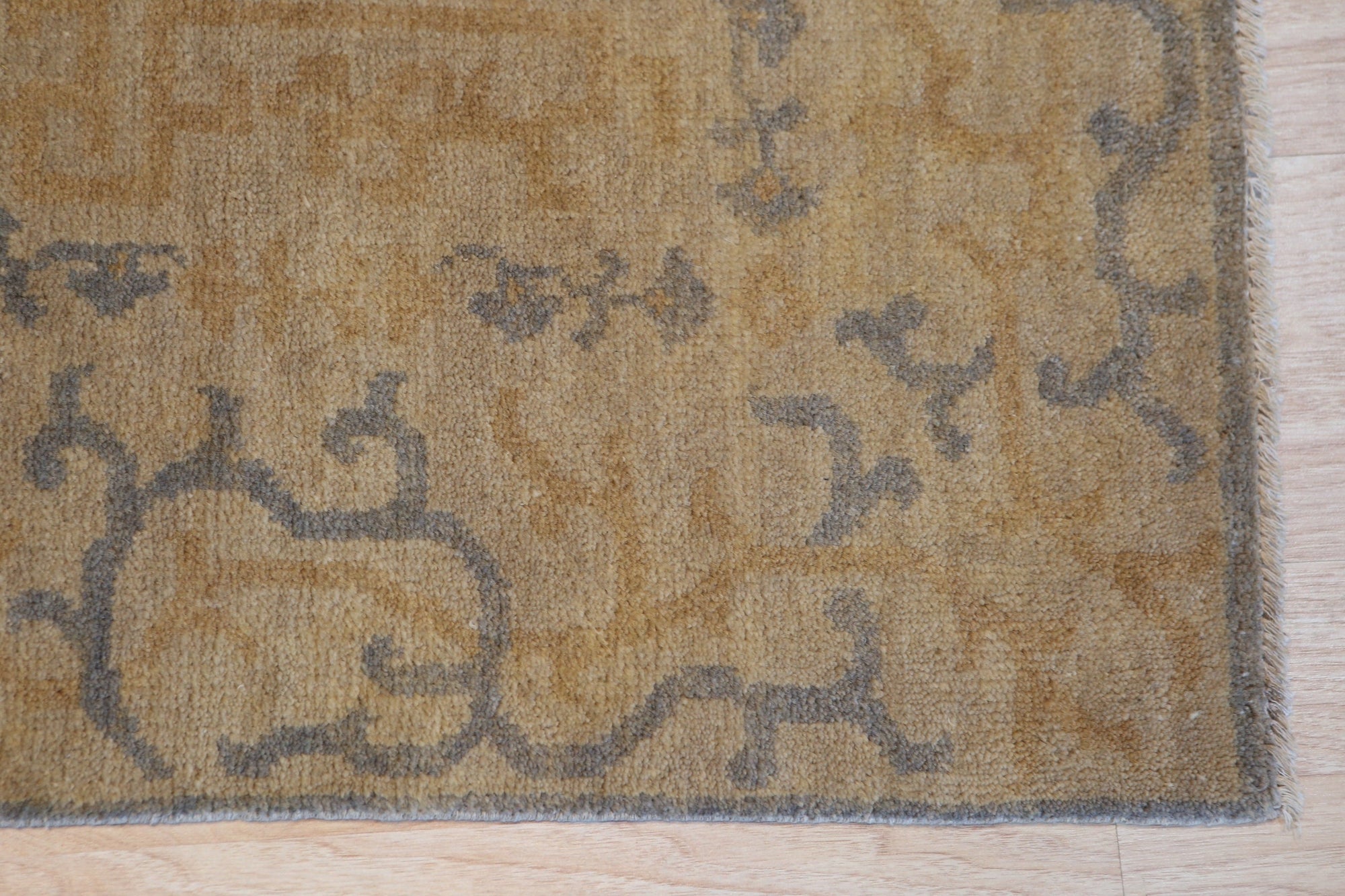 Gold Ningxia Splendor Hand-Knotted Wool Rug