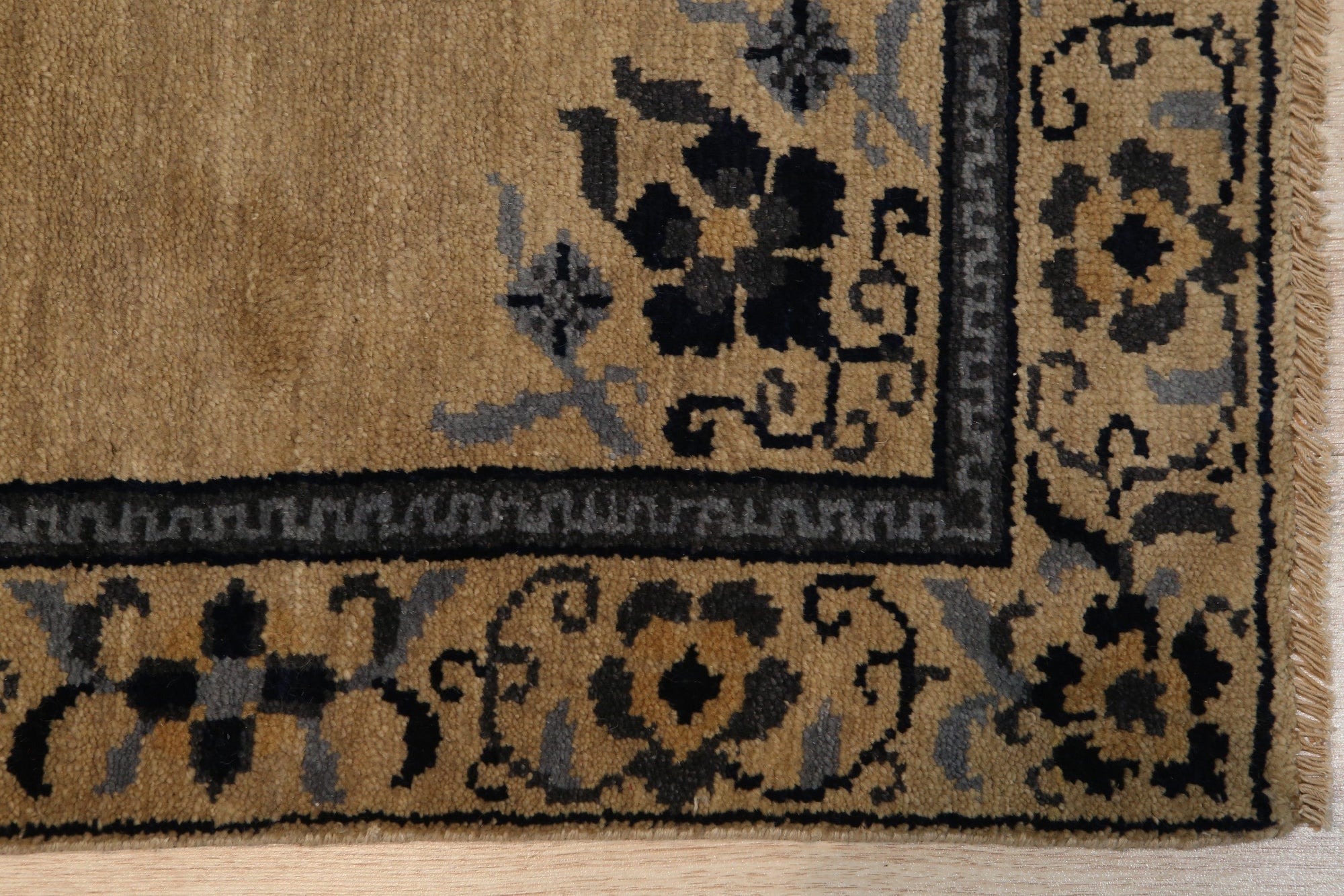 Elegant Floral Harmony Ningxia Rug