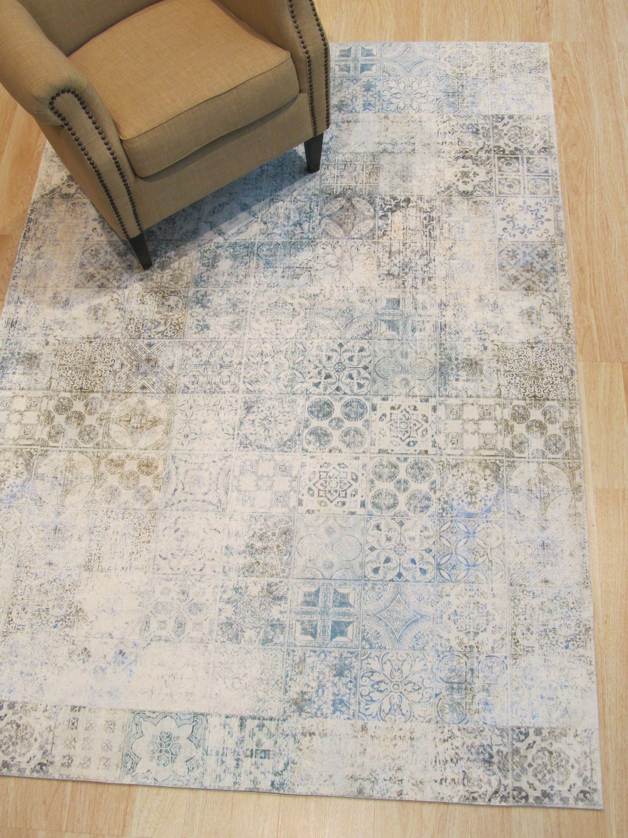 Distressed Bohemian Mosaic Rug