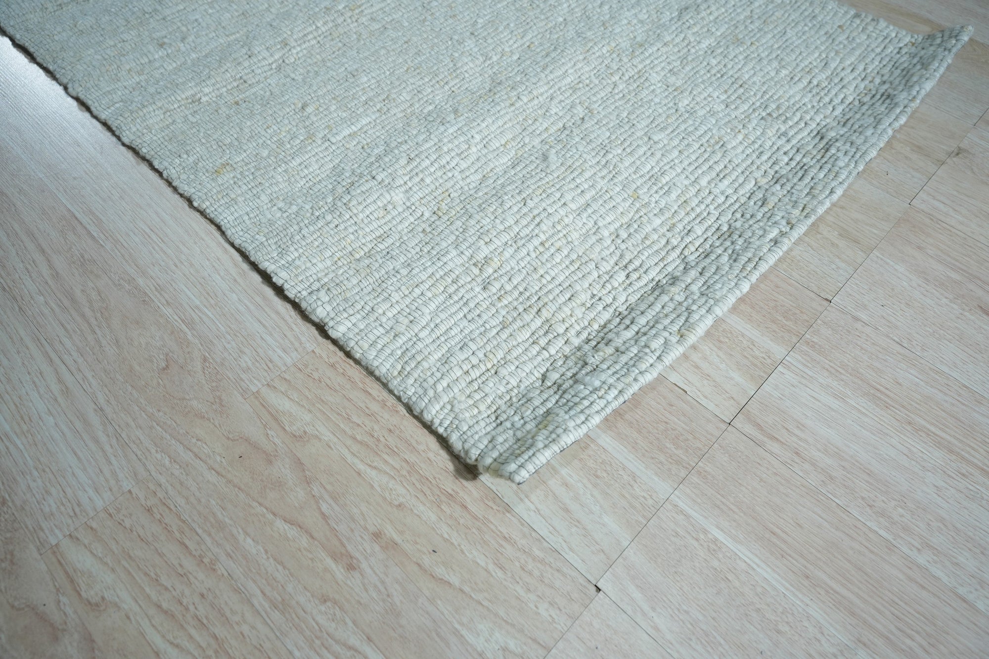 Ivory Streak Modern Wool Rug