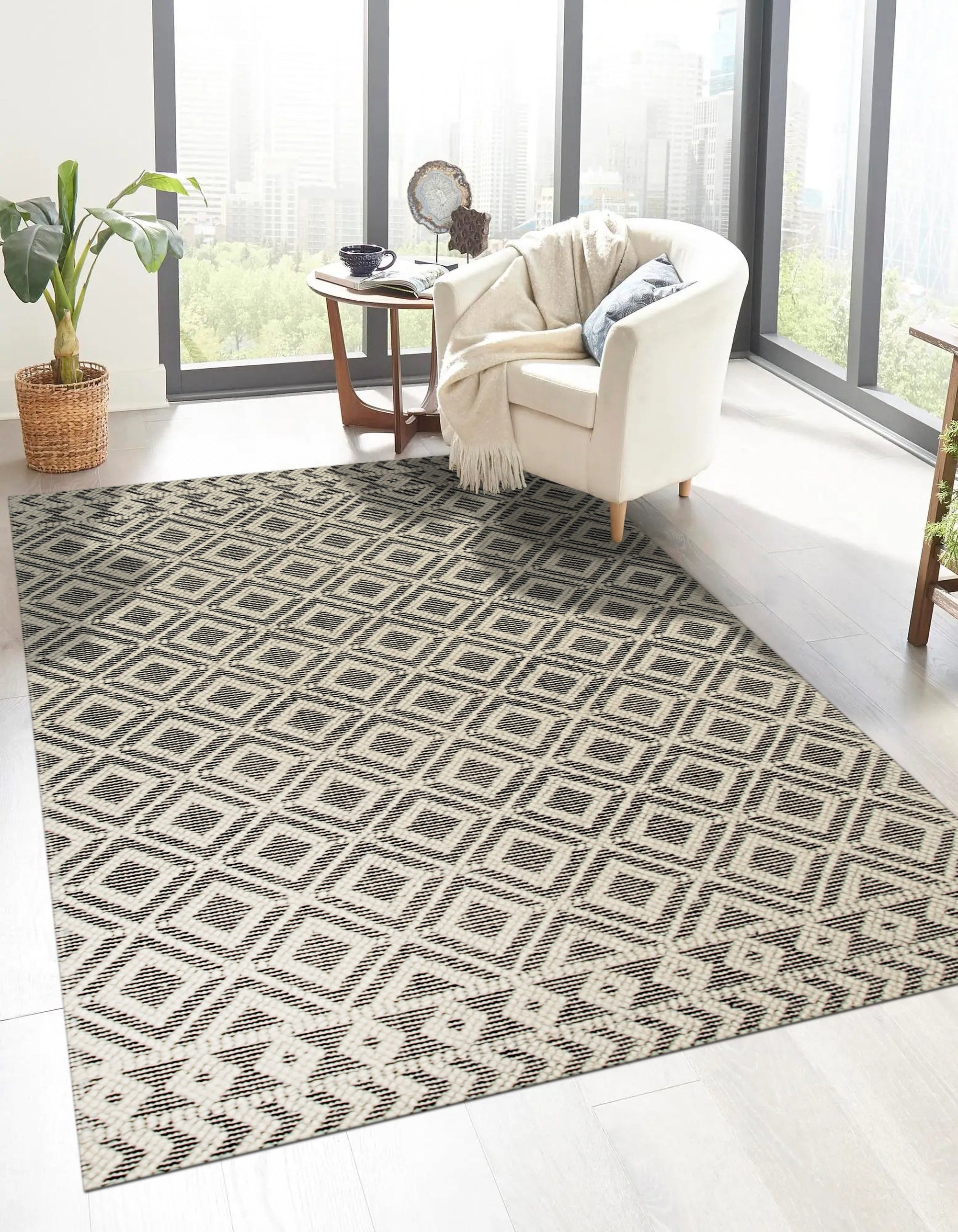 Tribal Diamond Black and Ivory Kilim Rug