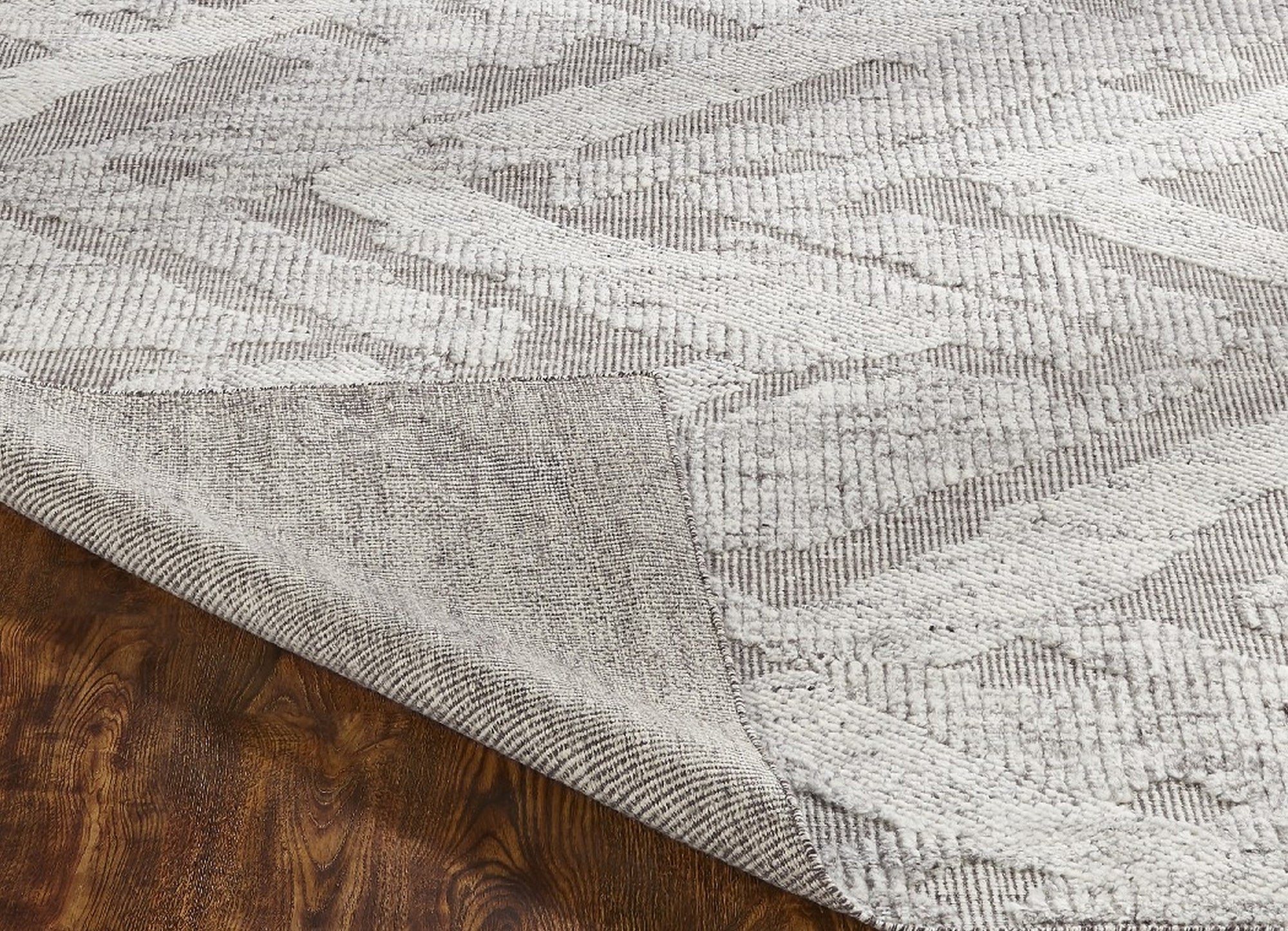 Contemporary Handmade Wool Geometric High-Low Rug