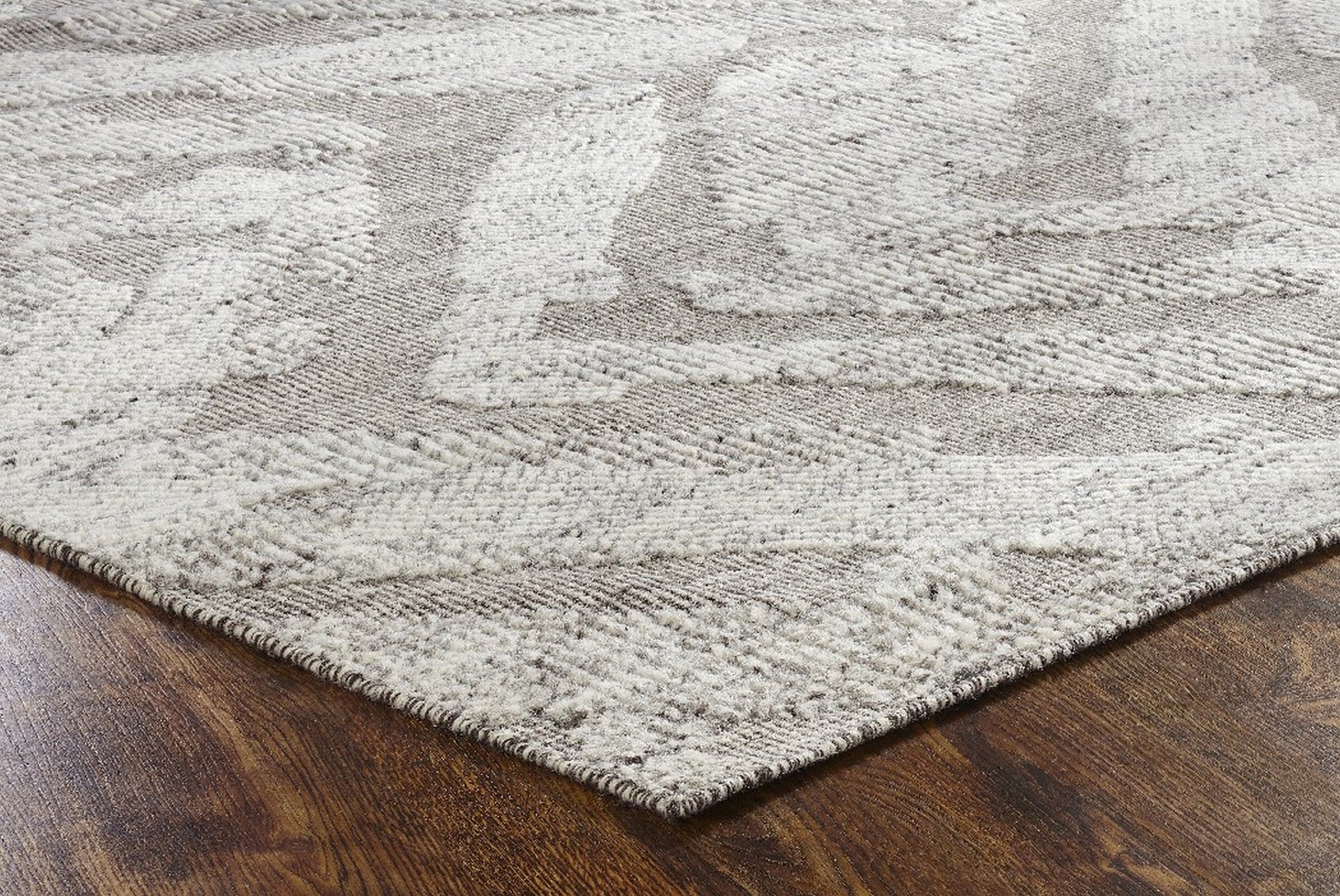 Contemporary Handmade Wool Geometric High-Low Rug