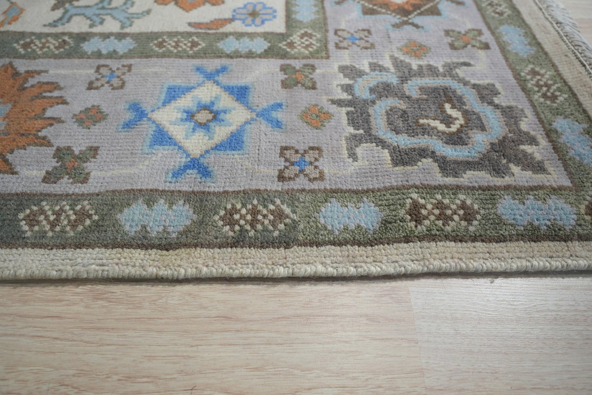 Beige &amp; Blue Traditional Knot Rug