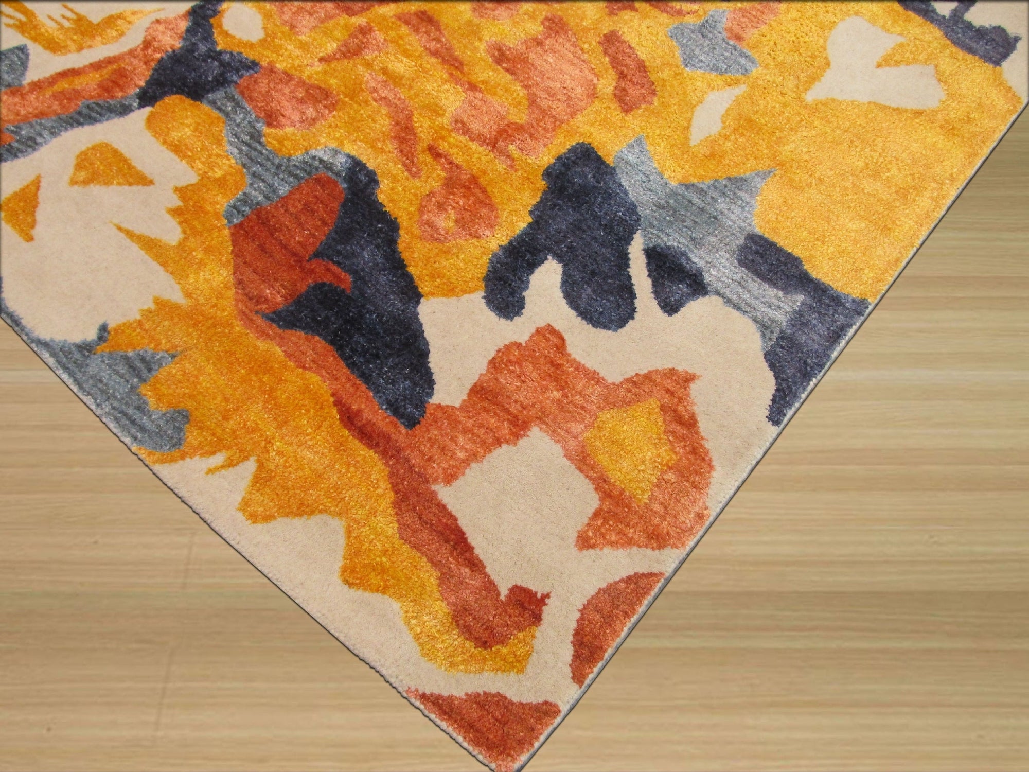 Picasso Abstract Hand-Tufted Wool and Viscose Rug