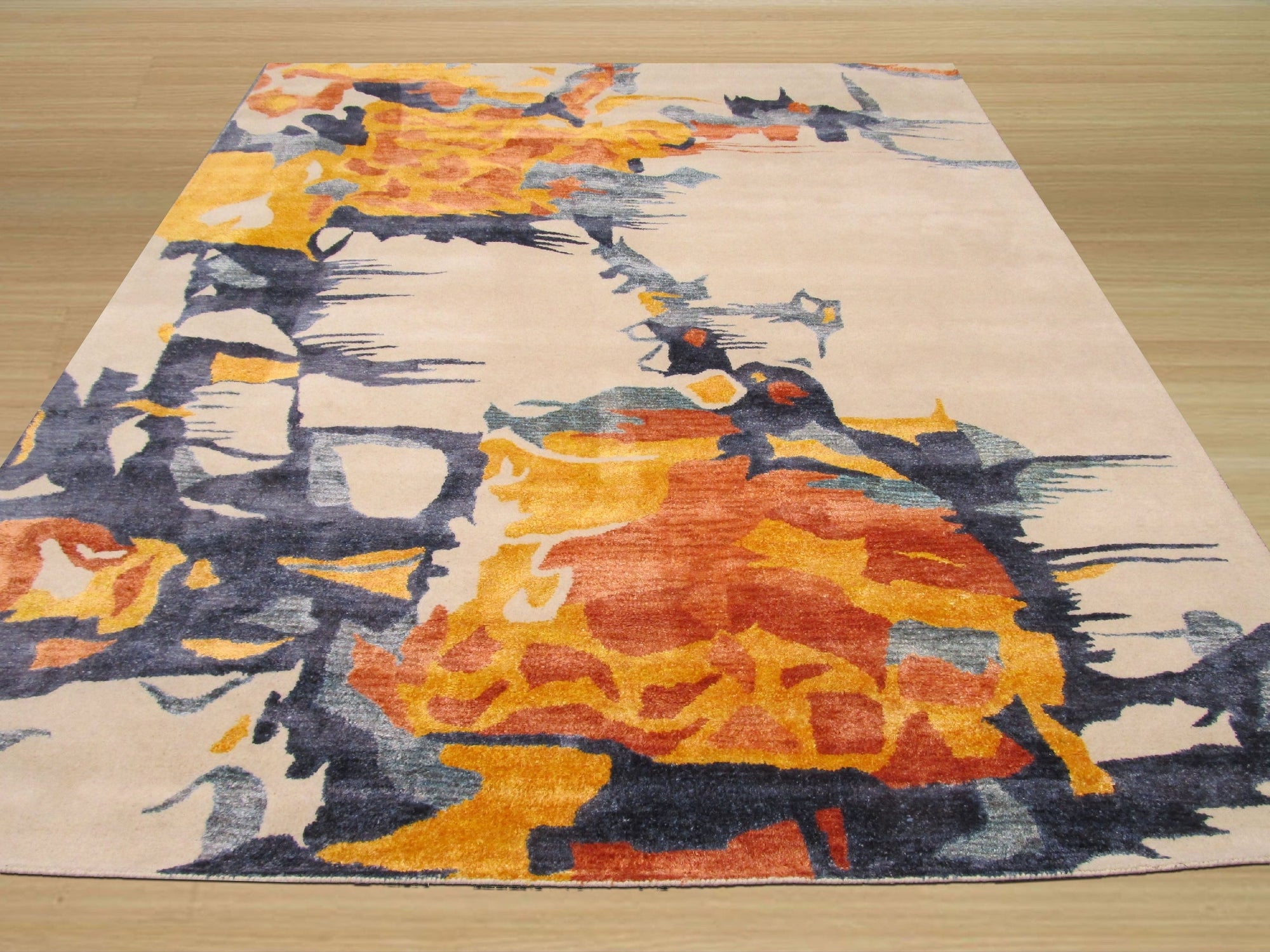 Picasso Abstract Hand-Tufted Wool and Viscose Rug