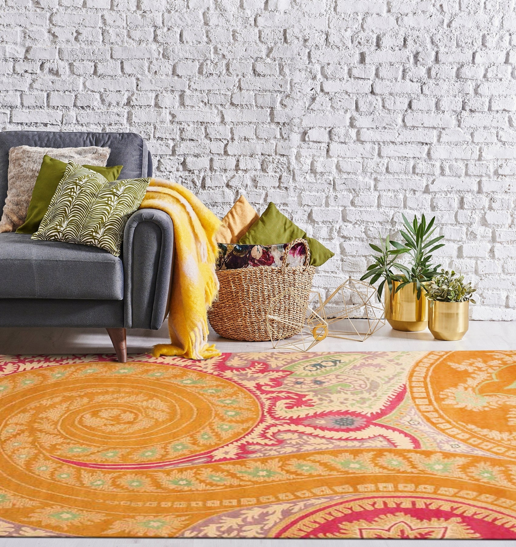 Orange Midnight Paisley Hand-Tufted Black Wool Rug