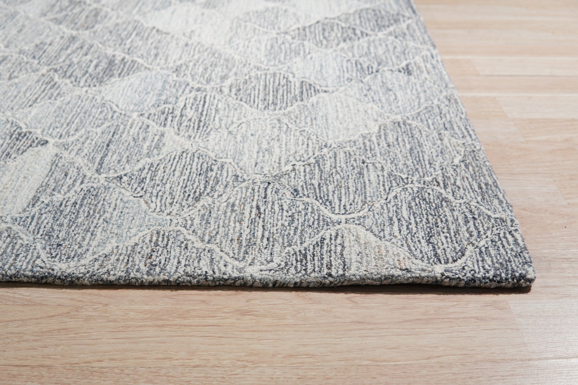 Gray Mosaic Path Hand-Tufted Wool Rug