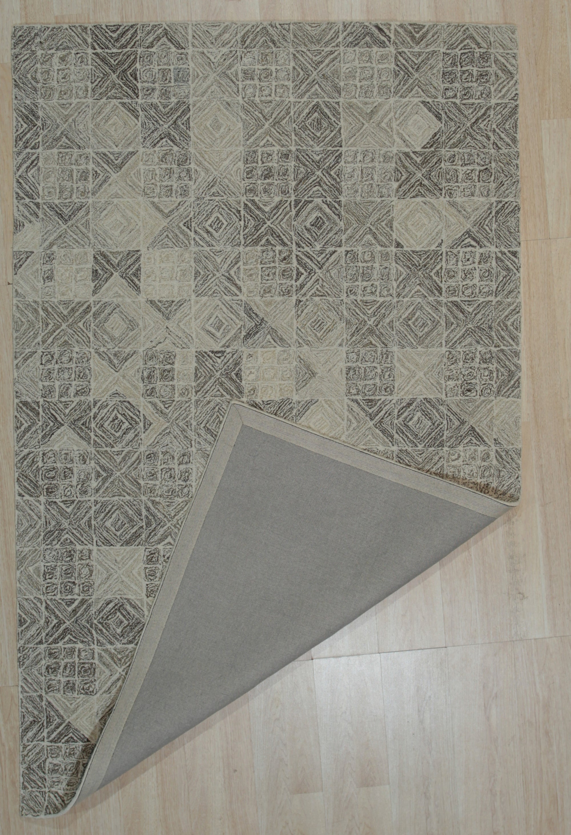 Gray Prismatic Tapestry Hand-Tufted Wool Rug