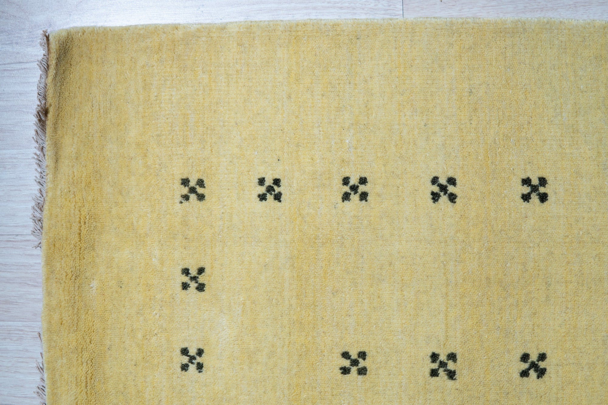 Yellow Stylish Handmade Transitional Solid Lori Baft Rug