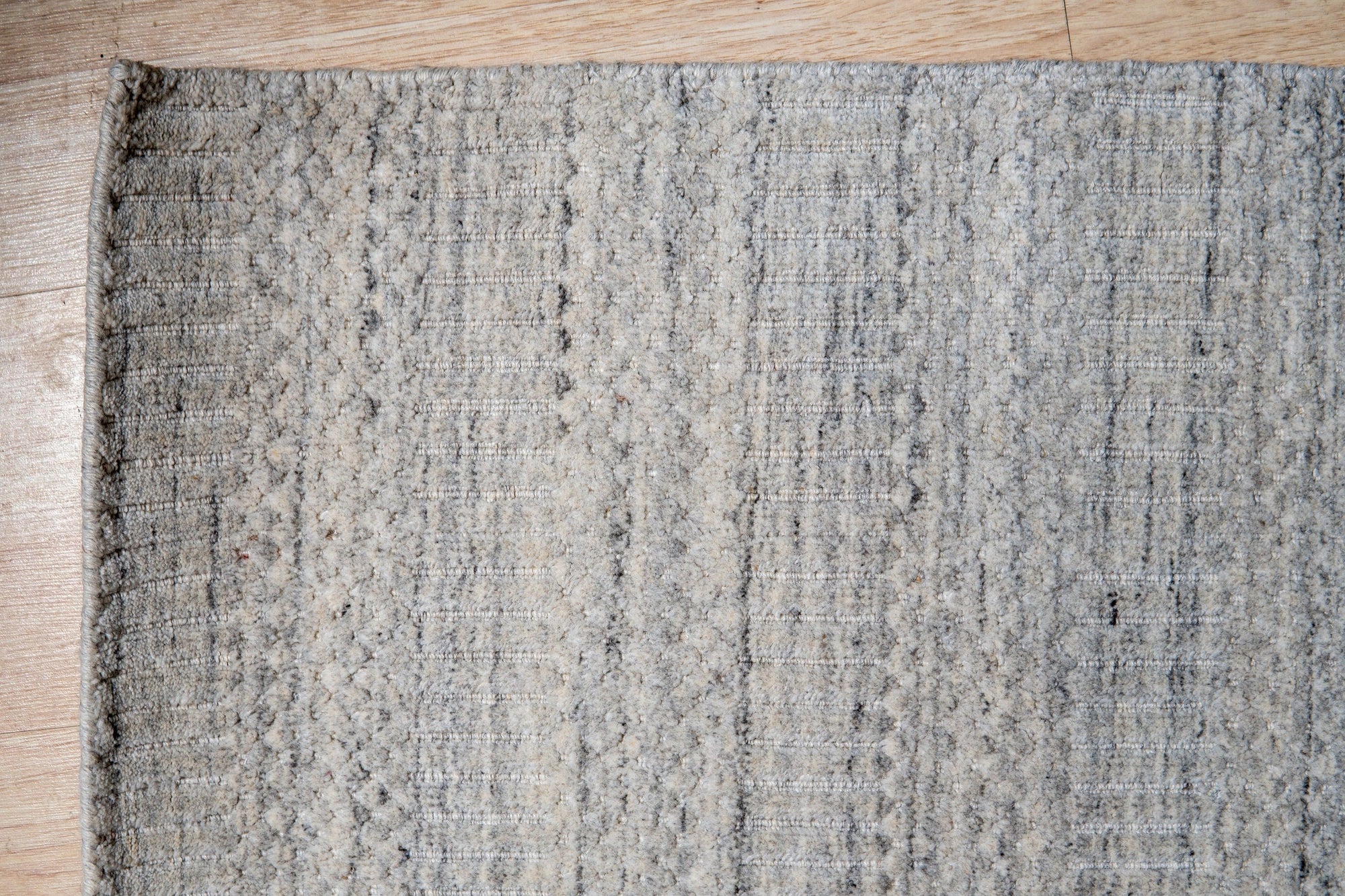 Transitional Sand Handmade Wool Rug