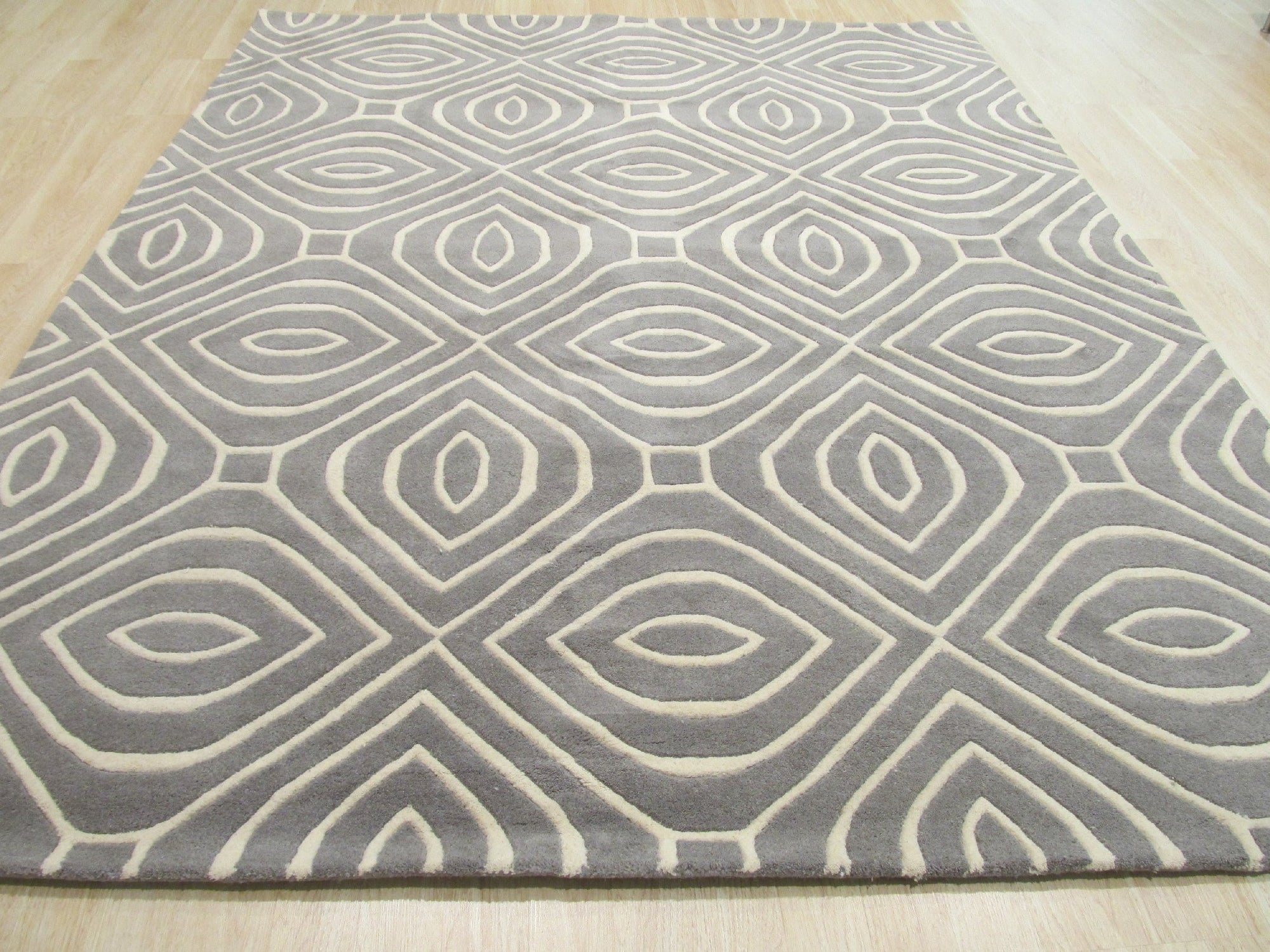 Modern Stripes Hand-Tufted Gray Wool Rug