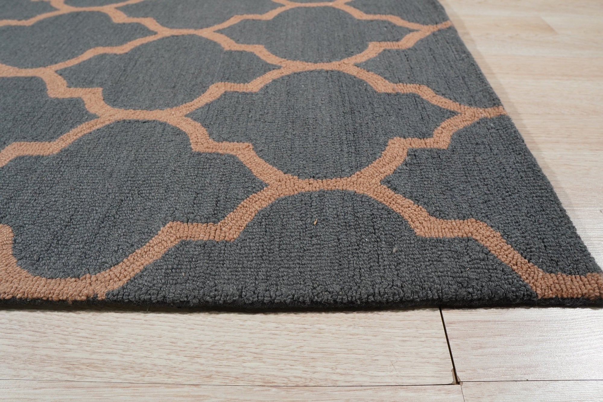 Midnight Moroccan Trellis Harmony Hand-Tufted Wool Rug