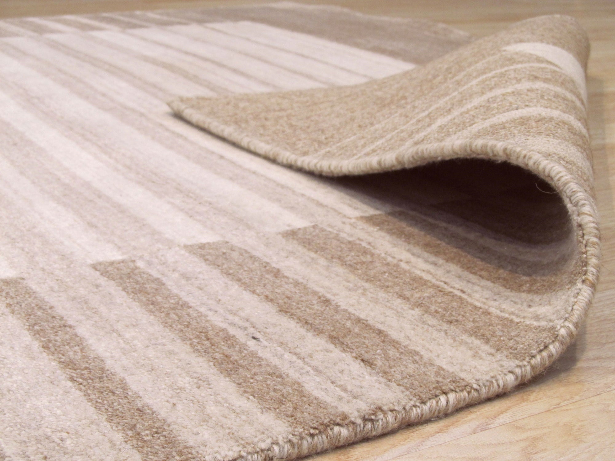 Urban Harmony Ivory &amp; Brown Rug