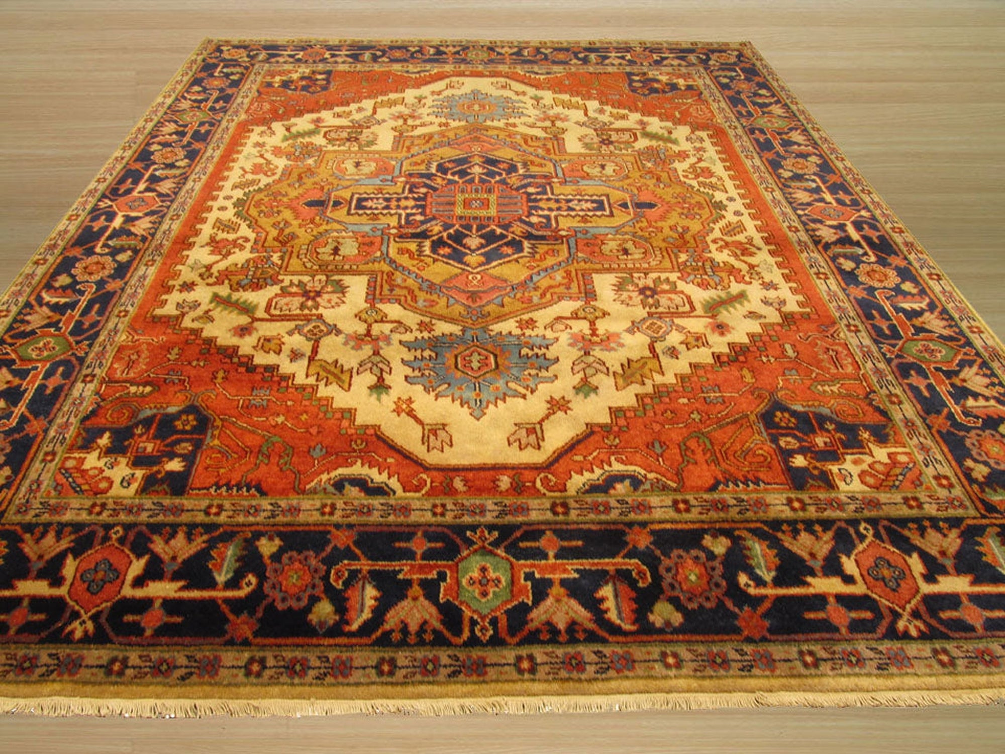 Ivory Elegant Oriental Heritage Rug