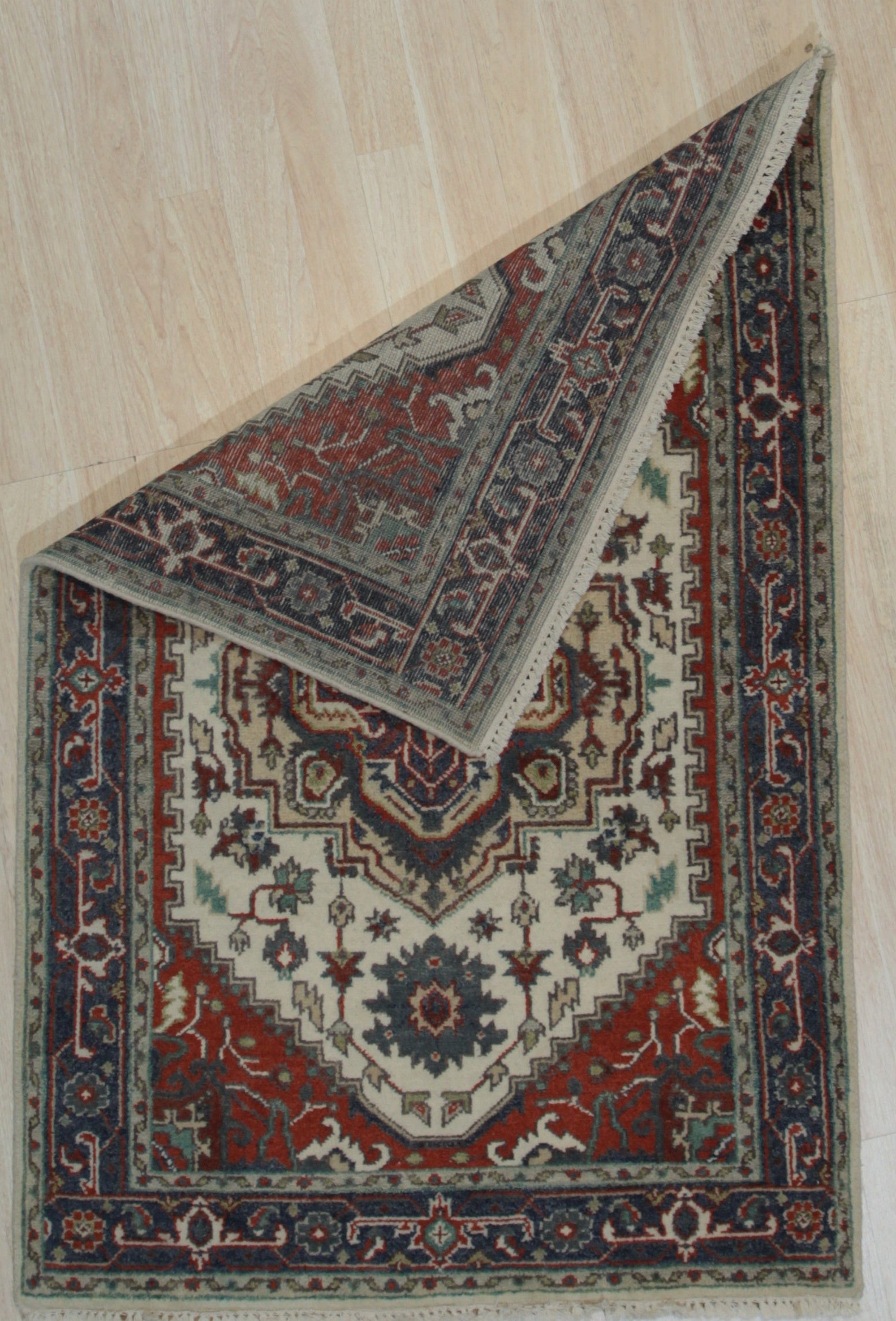 Elegant Handmade Wool Medallion Rug