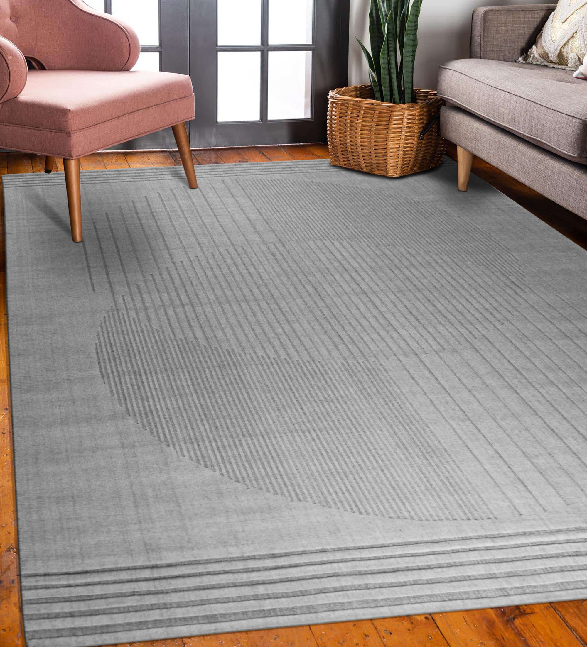 Majestic Chic Charcoal Handmade Wool Rug