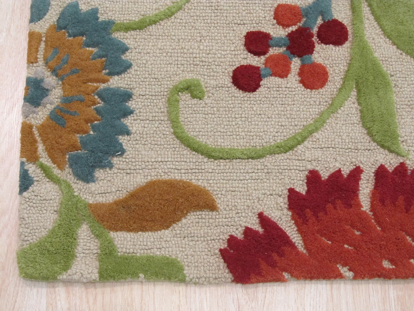 Spring Garden Hand-Tufted Wool Rug