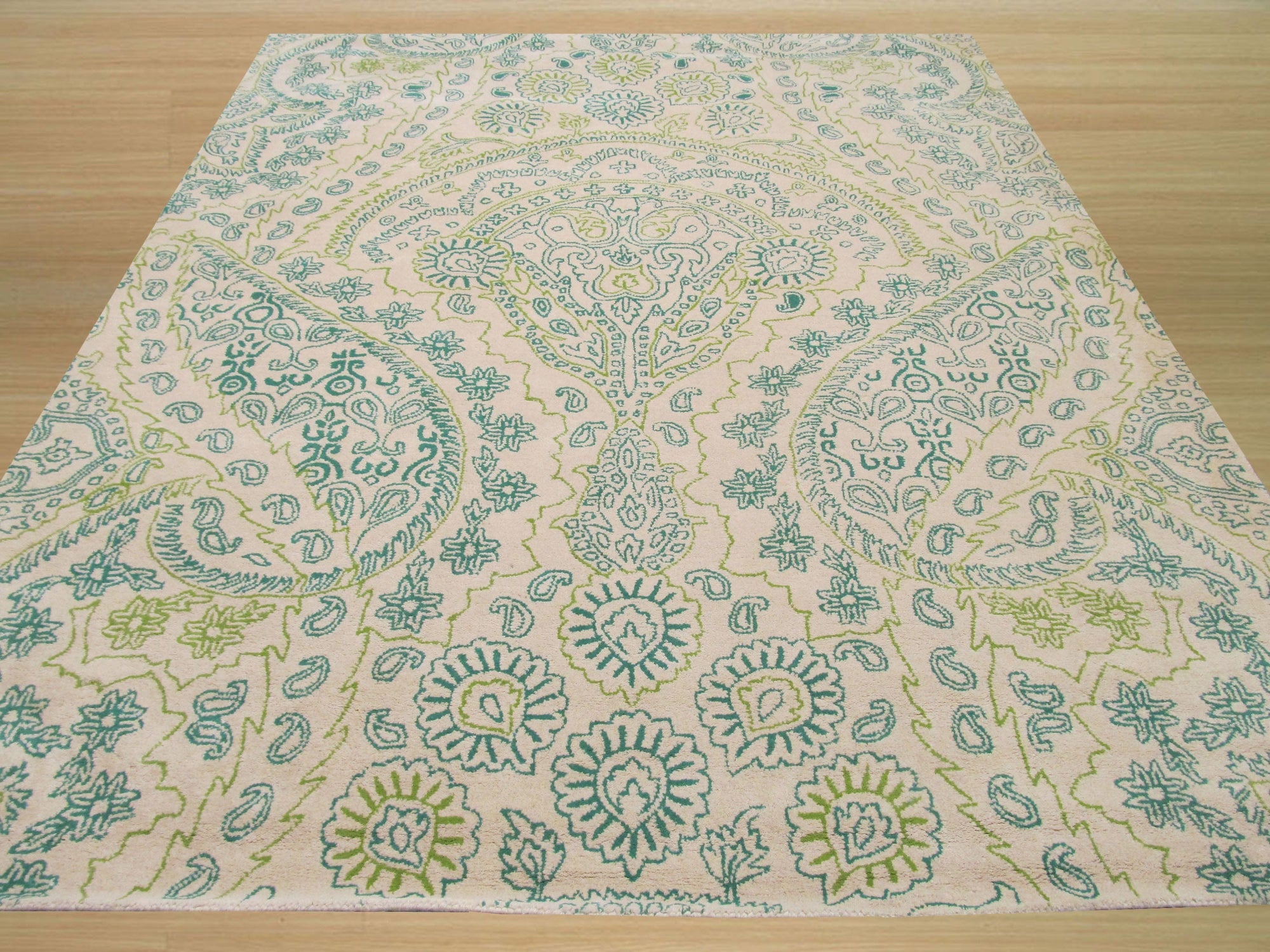 Jain Paisley Harmony Hand-Tufted Wool Rug