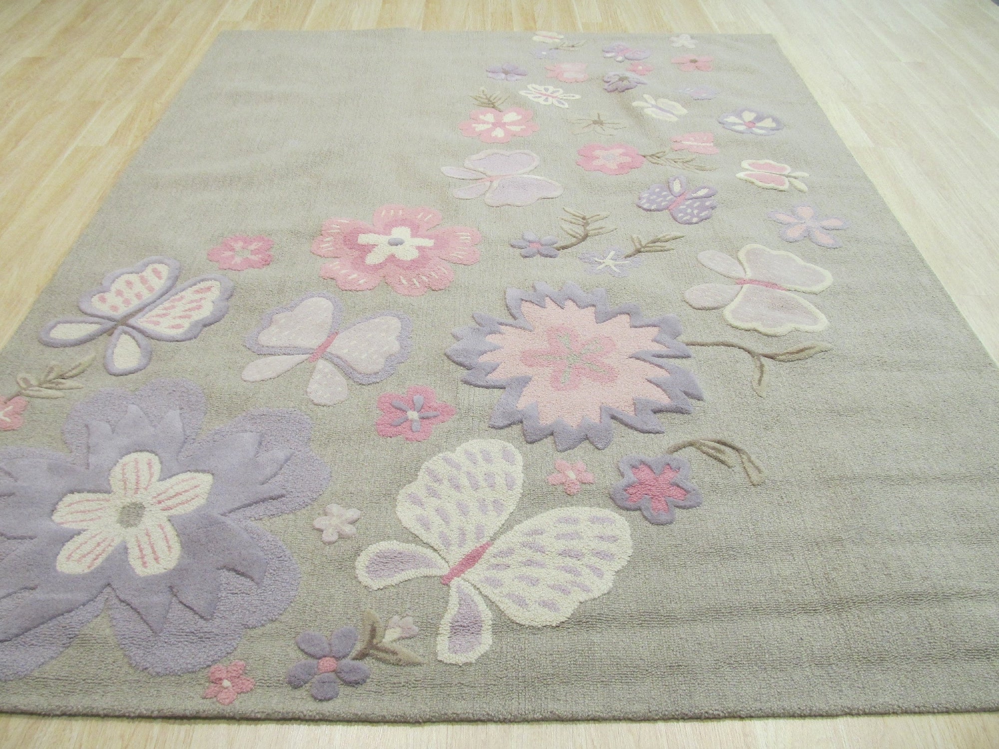 Butterfly Garden Hand-Tufted Wool Rug