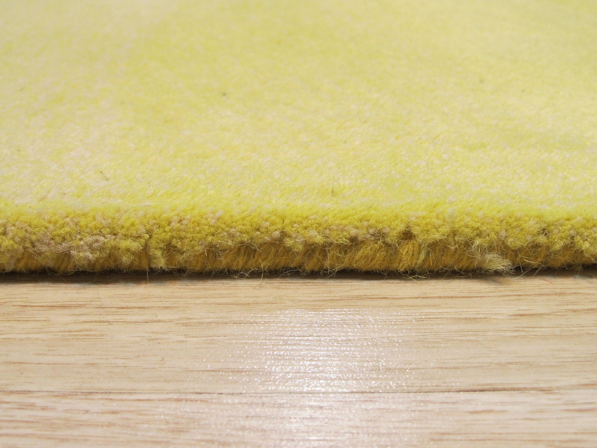 Yellow Prismatic Swirl Hand-Tufted Wool Rug