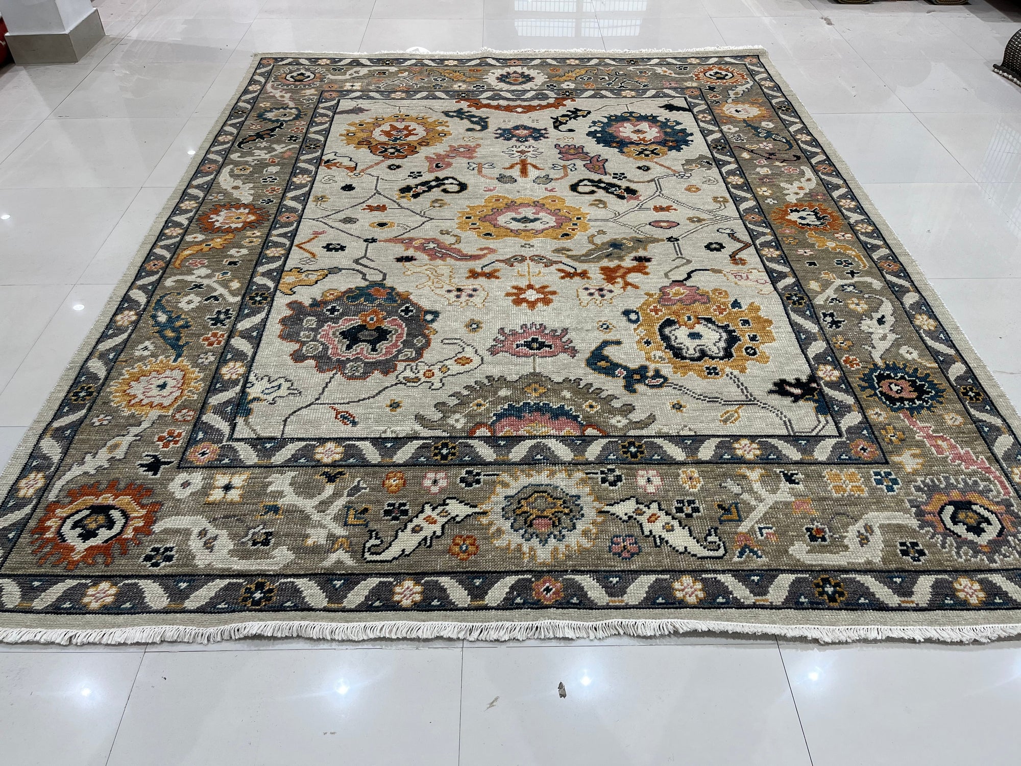 Beige Mahal Beige Wool Rug