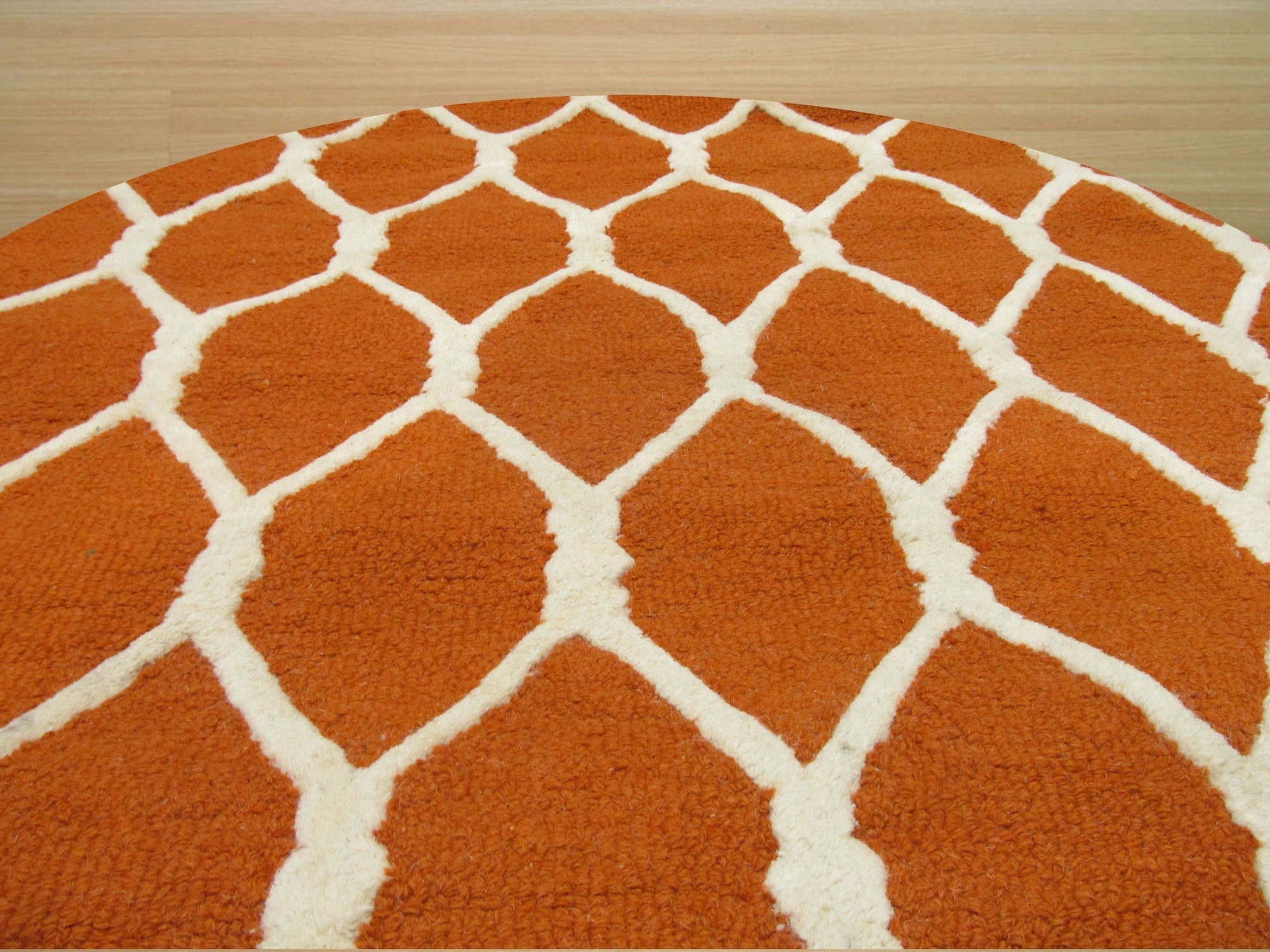 Orange Chain-Link Radiance Hand-Tufted Wool Rug