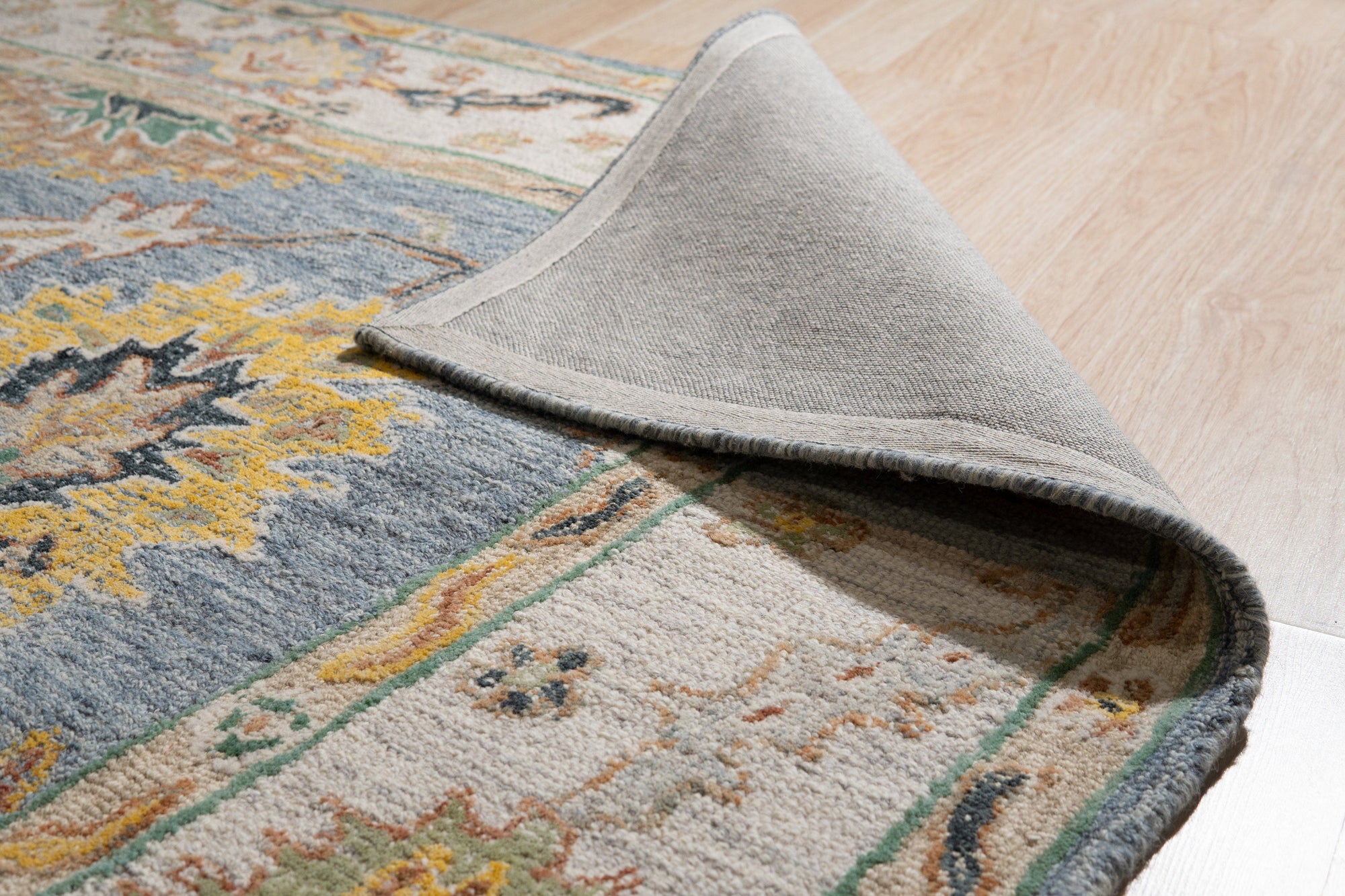 Oushak Elegance Hand-Tufted Wool Rug