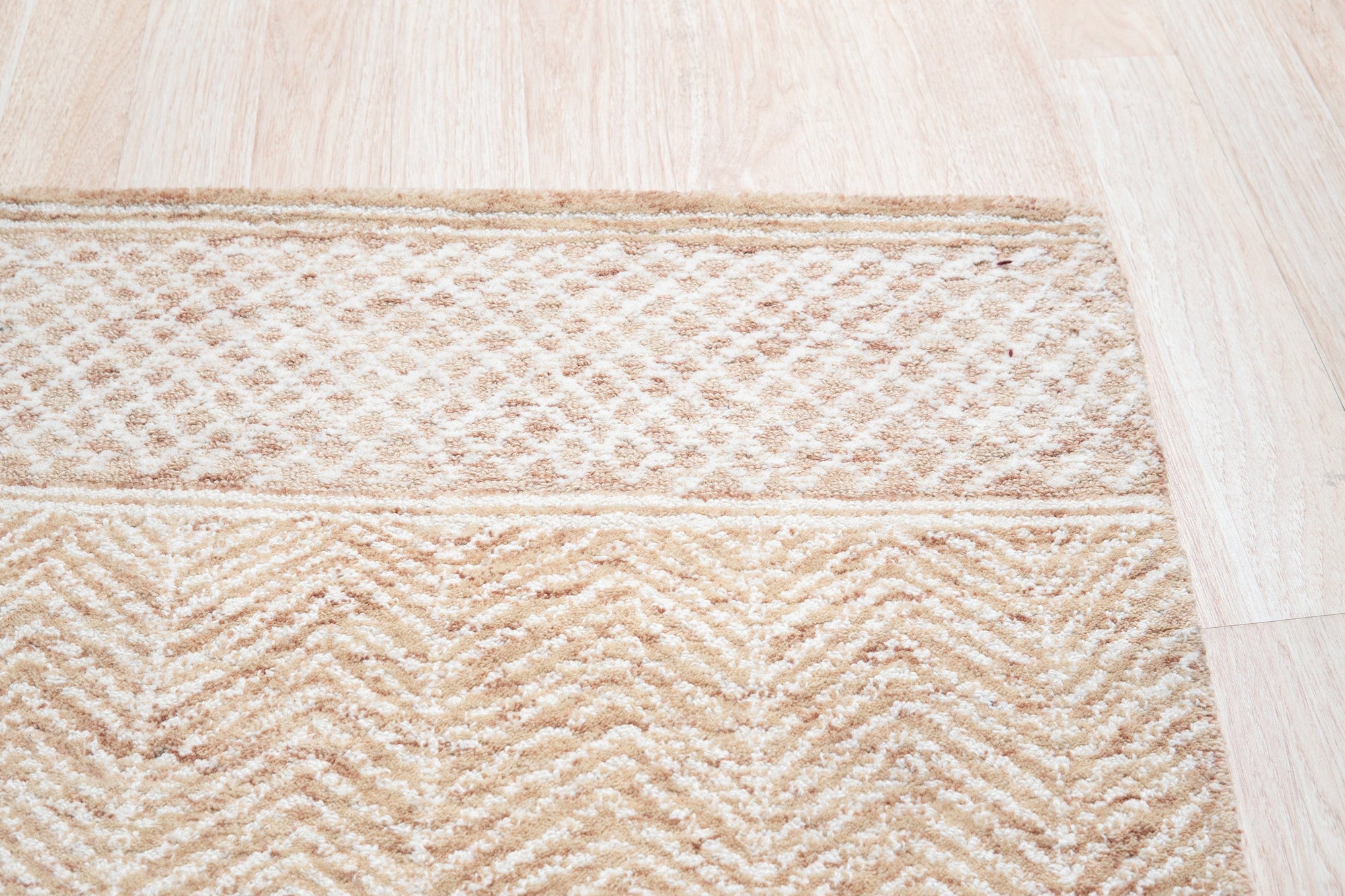 Aria Natural Texture Rug