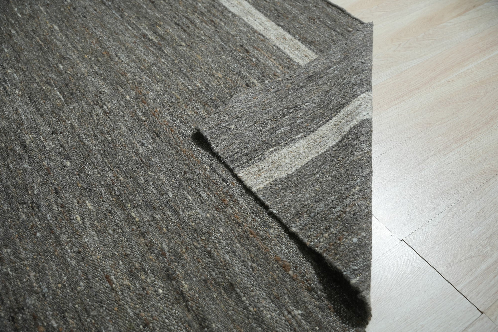 Gray Urban Loom Wool Flatweave Rug