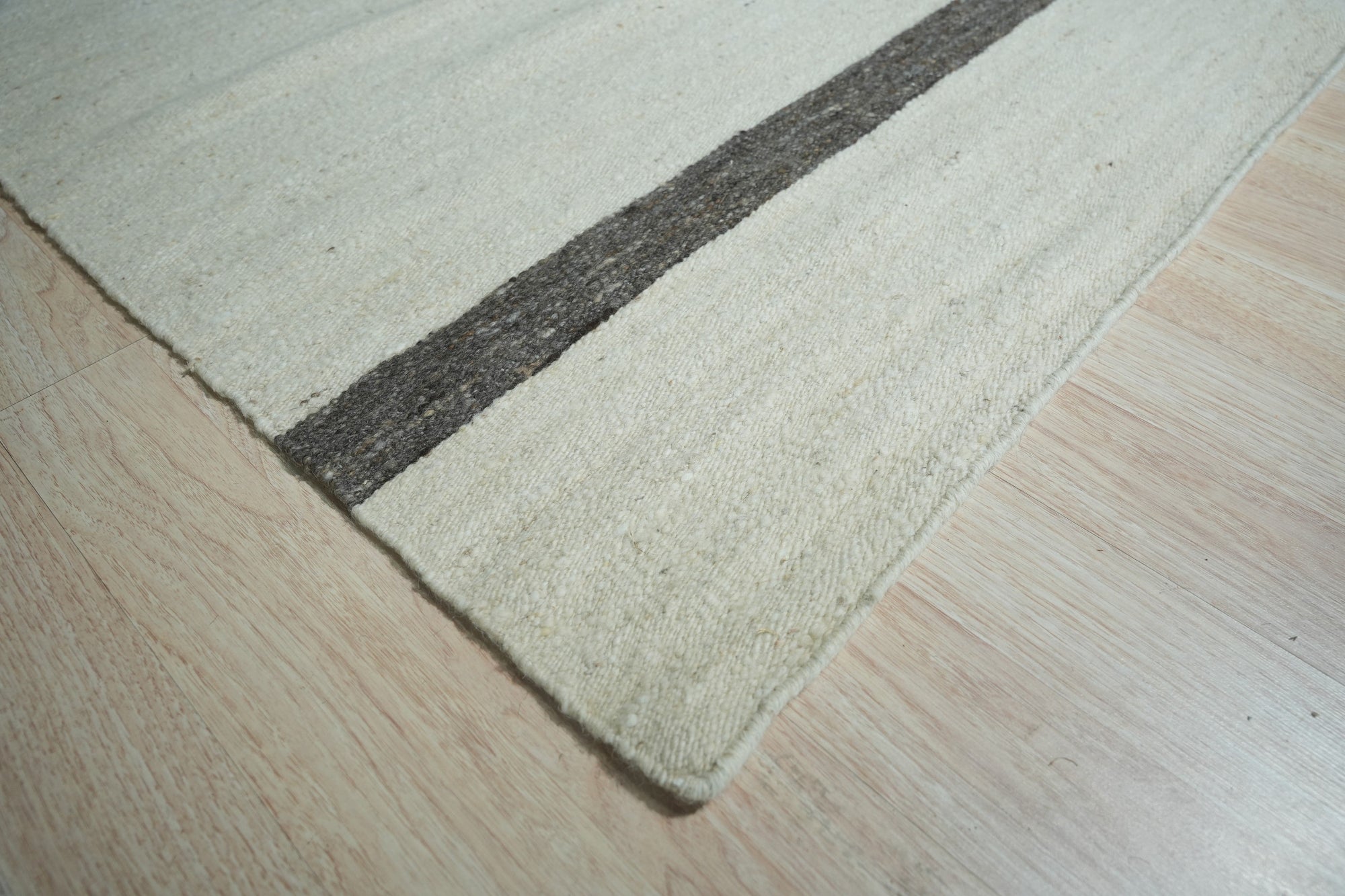 Ivory Urban Loom Wool Flatweave Rug