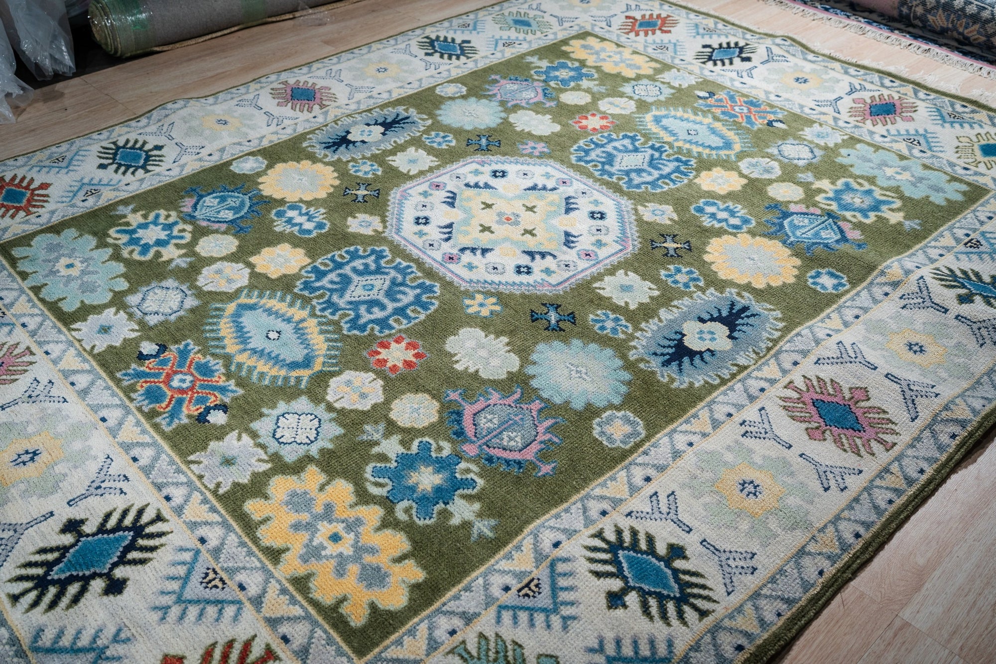 Inviting Kazak Light Green Hand Knotted Wool Rug - view 6