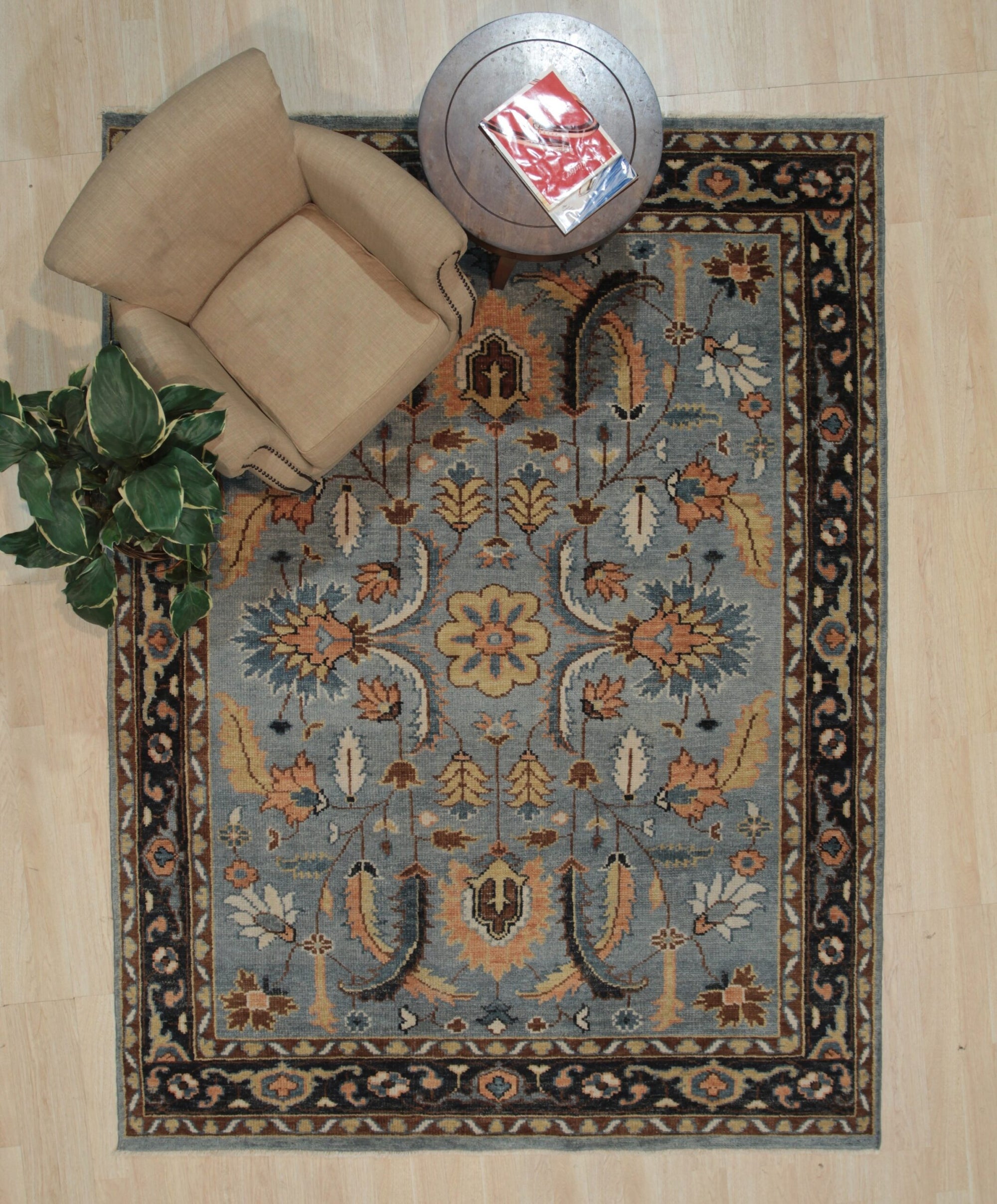 Ashford Gray Navy Traditional Hand Knotted Wool Rug