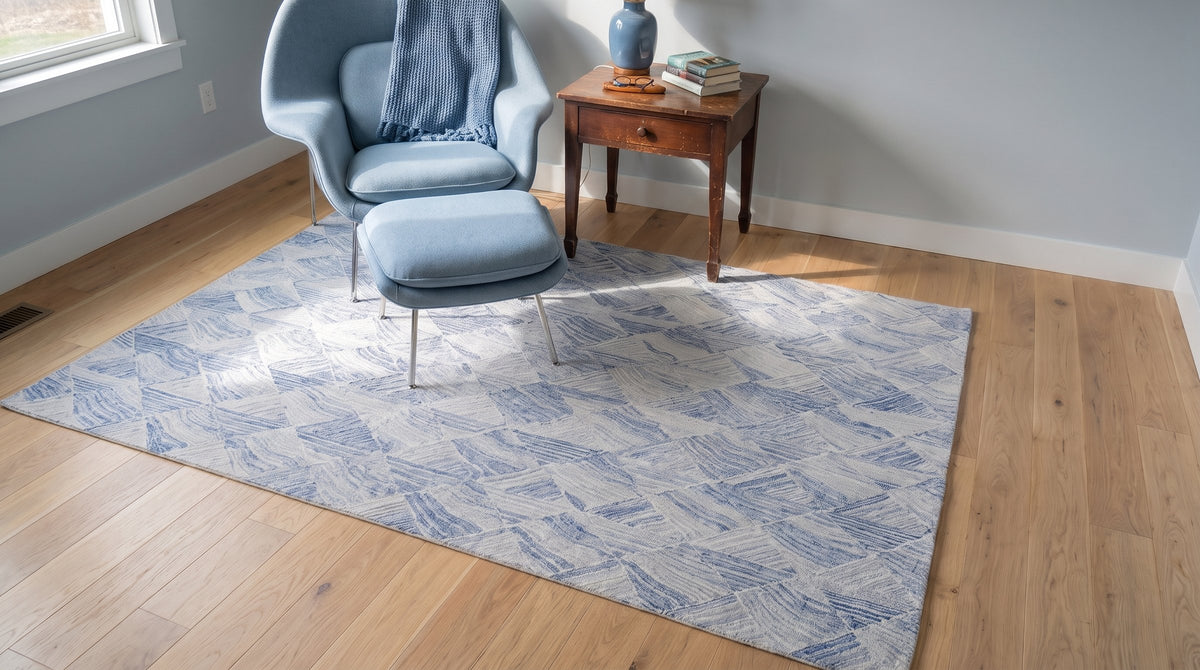 Para Nadia Blue and Ivory Hand Tufted Wool Rug in a reading nook