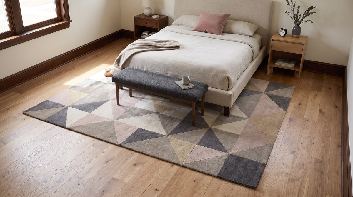 Trendy Classic Multicolor Hand Tufted Wool Rug in a bedroom
