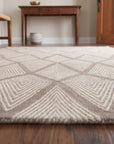 Trendy Diamond Gray Hand Knotted Wool Rug in a entryway
