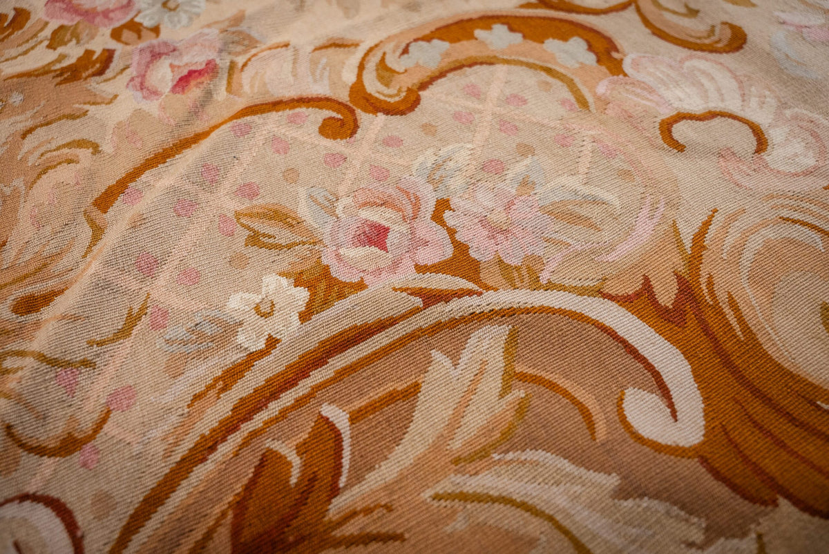 Vintage Aubusson Flat Weave Rug, Beige Rose Medallion