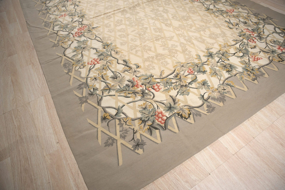 Vintage Aubusson Flat Weave Wool Rug, Grey Grapevine Trellis