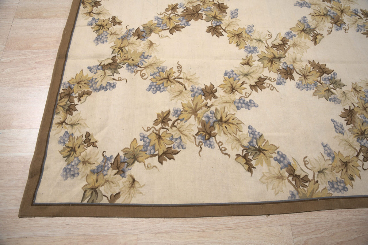 Vintage Aubusson Flat Weave Wool Rug, Ivory Grapevine Lattice