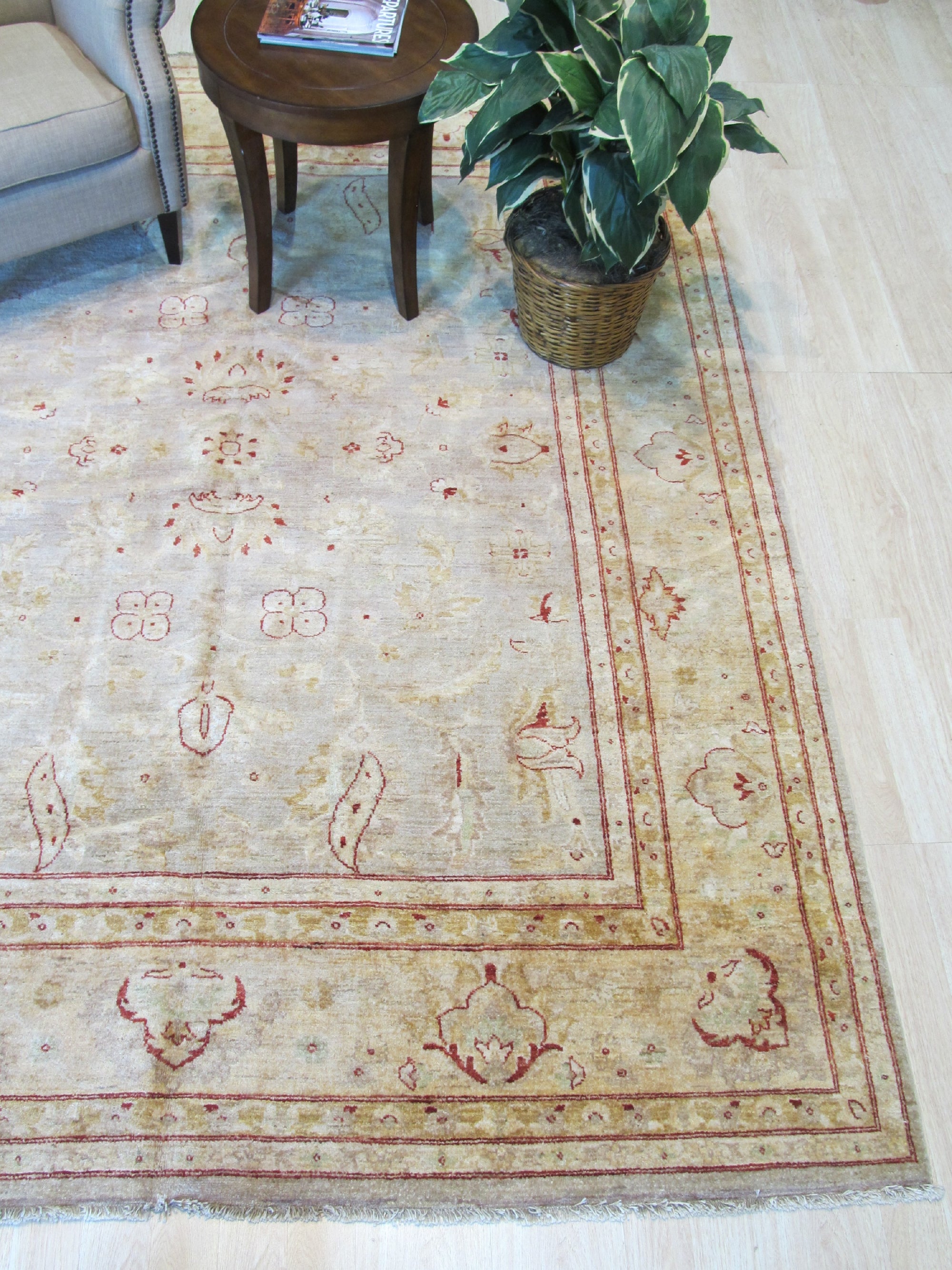 Chai Latte Traditional Elegance Rug