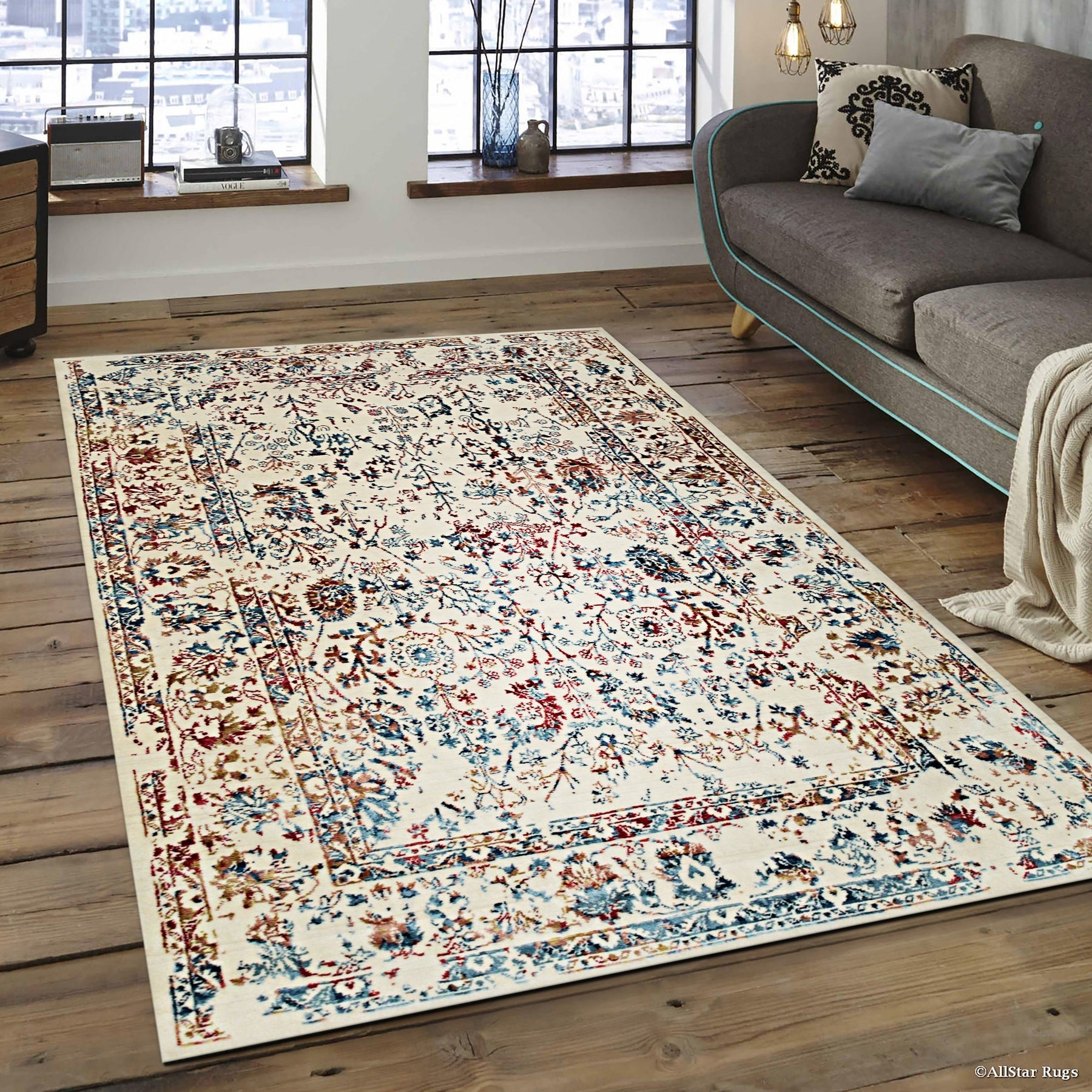 Vintage Chic High-Low Floral Rug